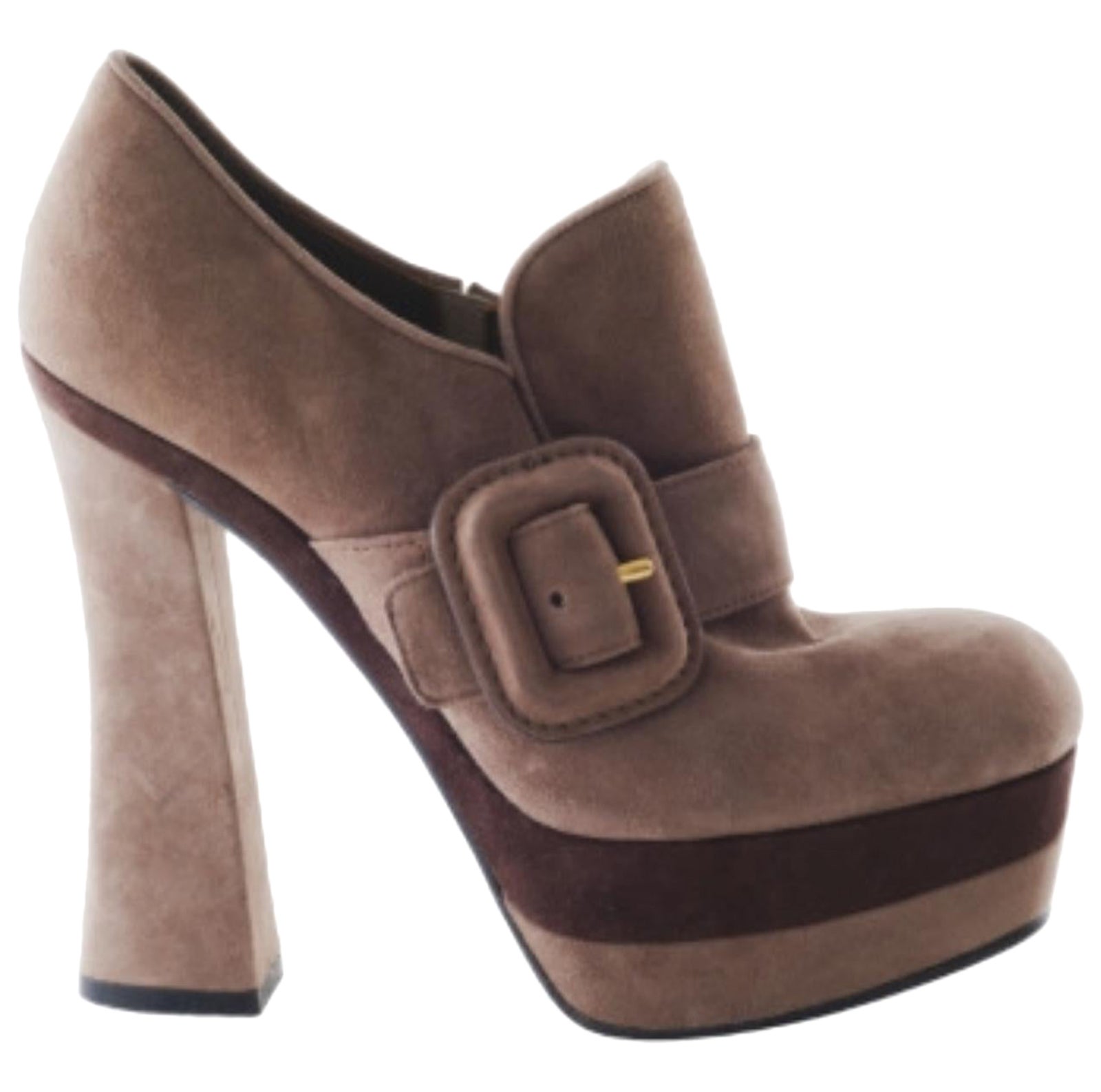 Miu Miu Pumps mit Keilabsatz - '10er