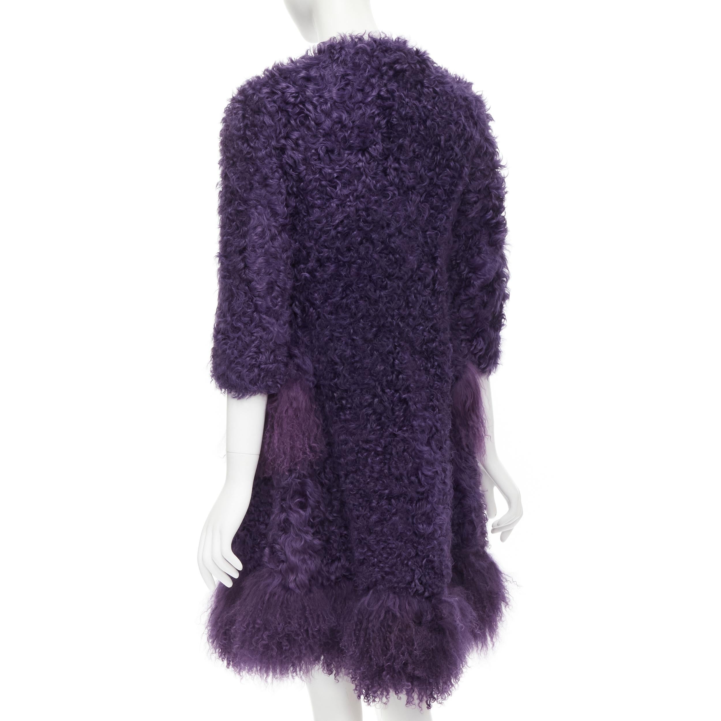MIU MIU purple curly shearling fur contrast hem 3/4 sleeve coat IT36 XS In Excellent Condition For Sale In Hong Kong, NT
