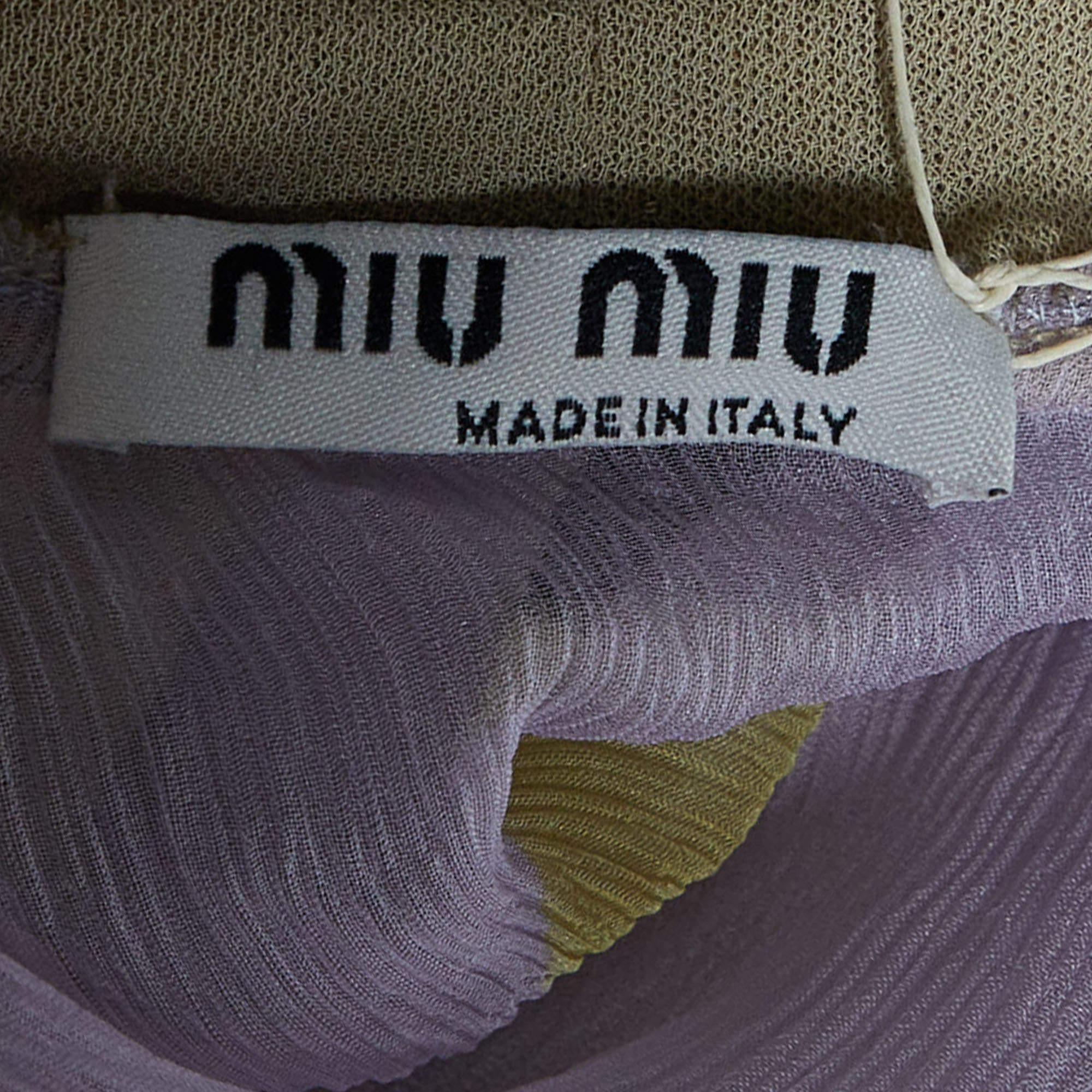 Miu Lila Bedrucktes Seiden- und Strickoberteil aus Seide M im Zustand „Gut“ im Angebot in Dubai, Al Qouz 2