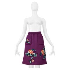 Jupe violette de Miu Miu avec fleurs brodées et strass 2005