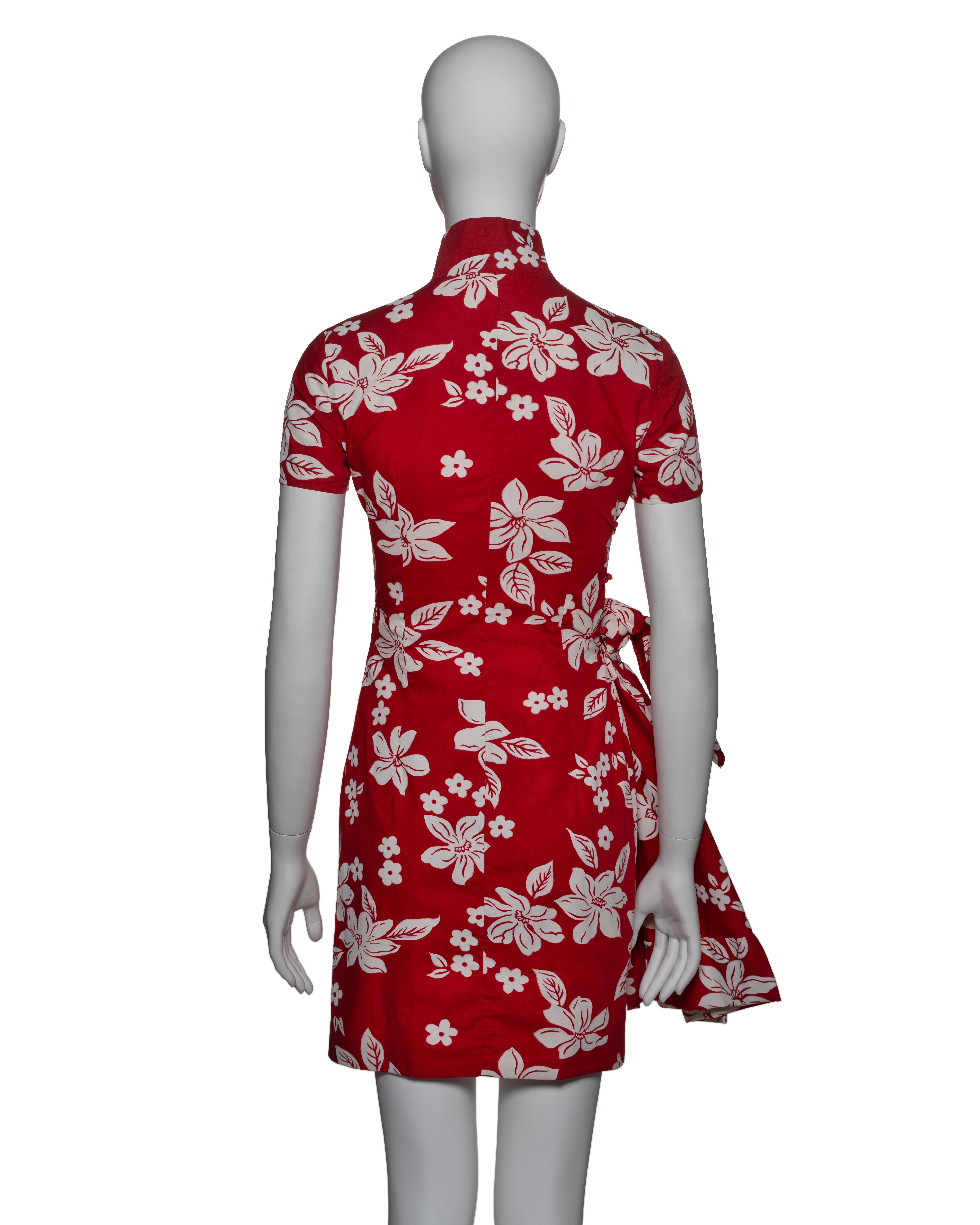 Miu Miu Red Floral Cheongsam-Style Dress with Balloon Bag, SS 2003 For Sale 6