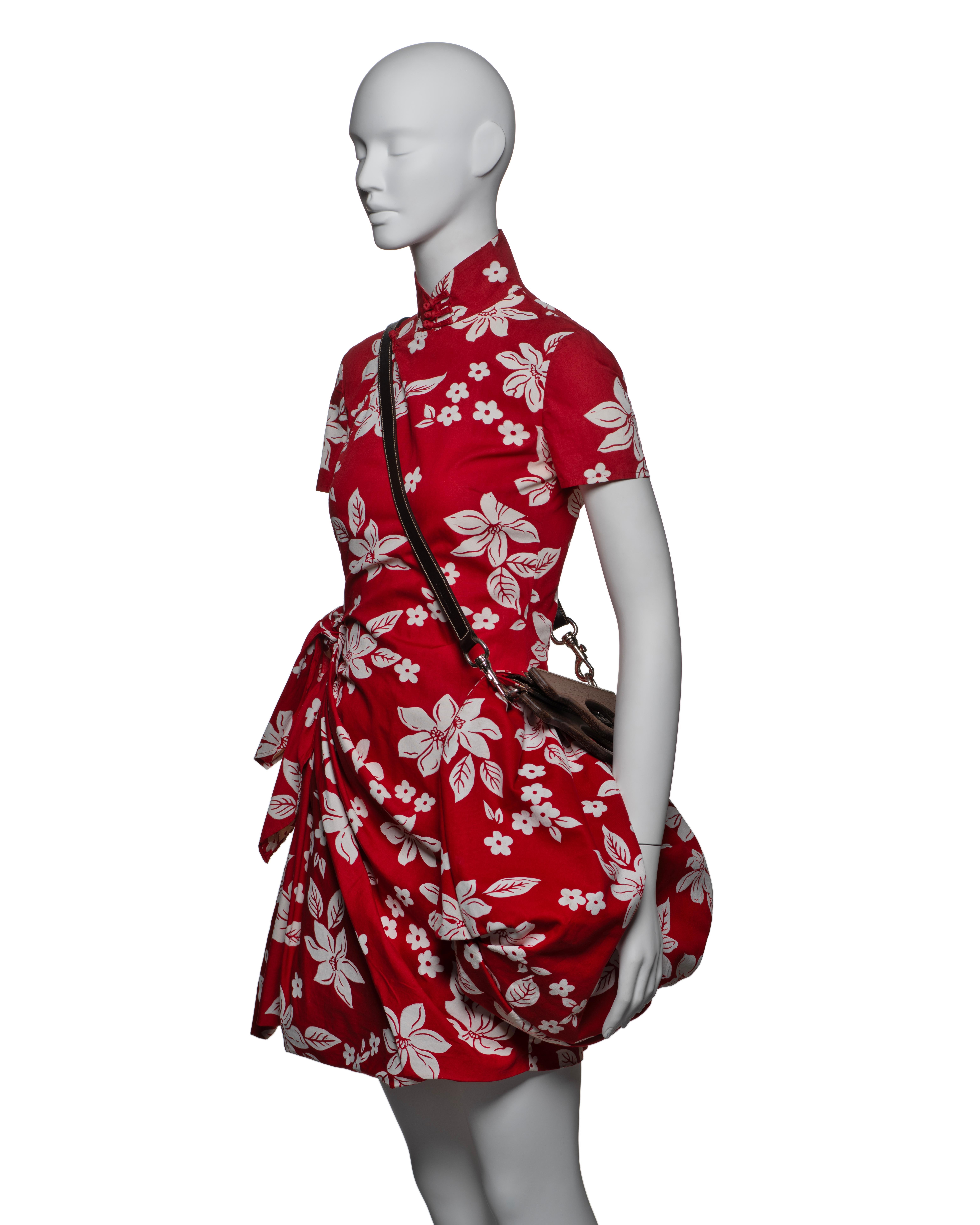 Miu Miu Red Floral Cheongsam-Style Dress with Balloon Bag, SS 2003 For Sale 9