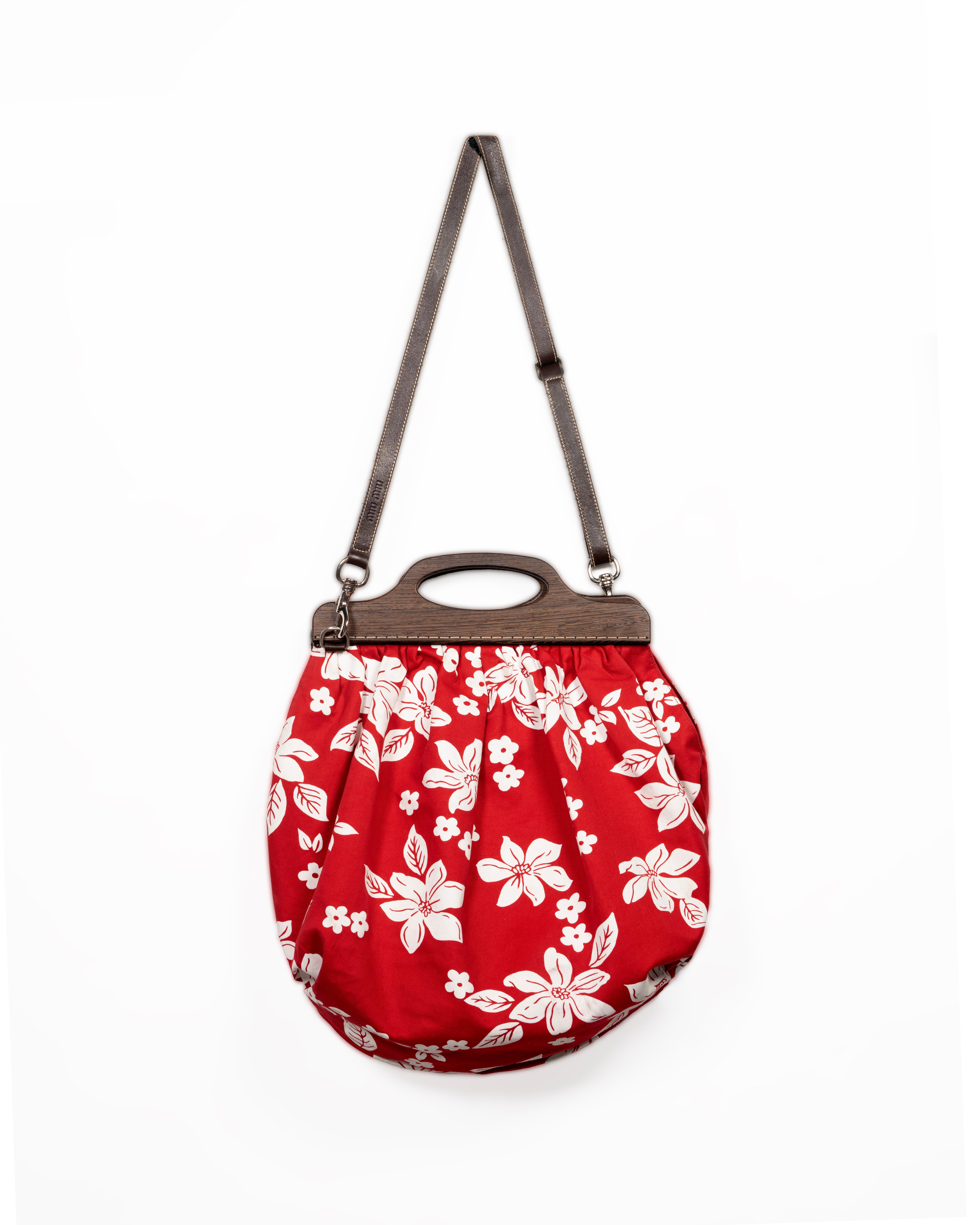 Miu Miu Red Floral Cheongsam-Style Dress with Balloon Bag, SS 2003 For Sale 10