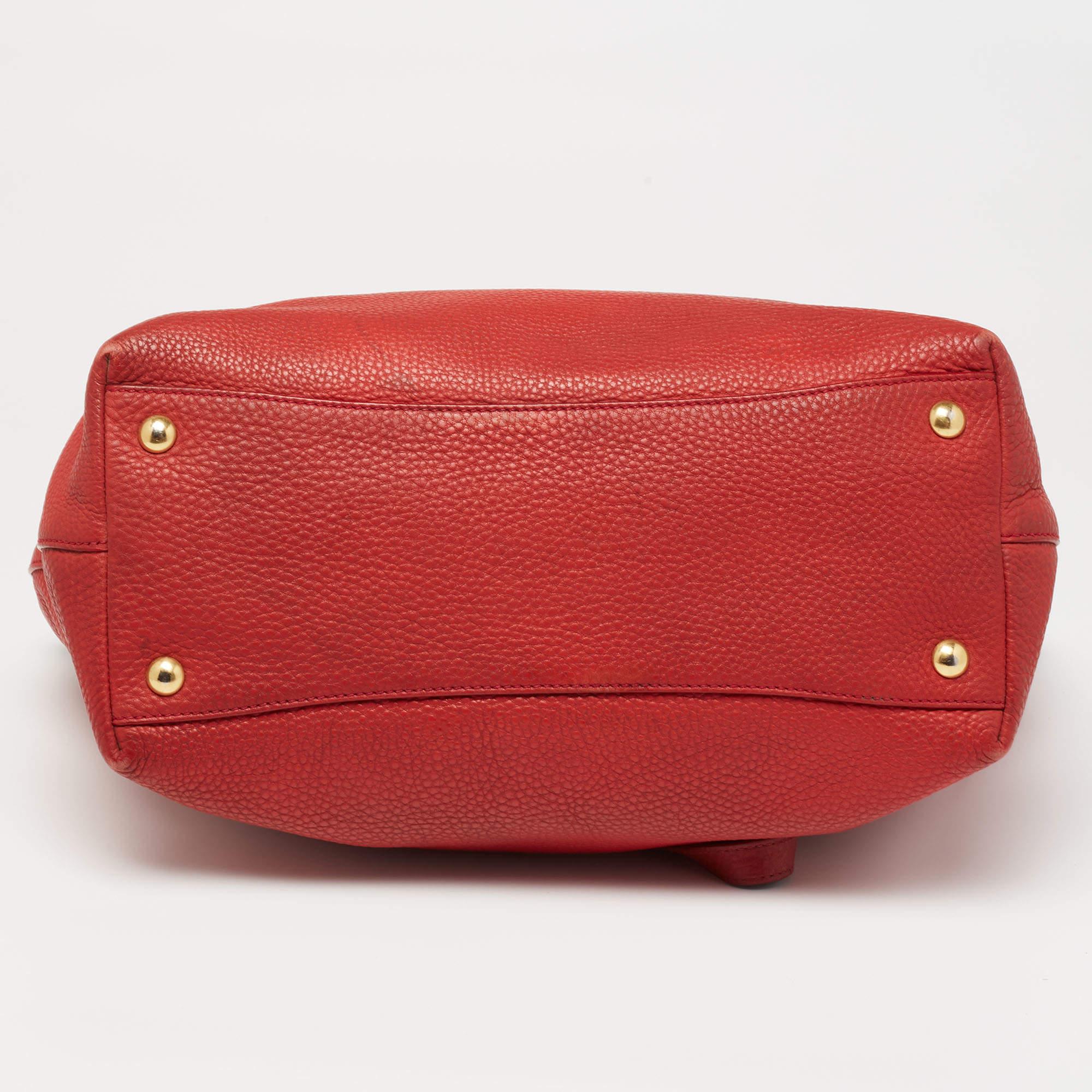 Miu Miu Red Leather Shopper Tote For Sale 1