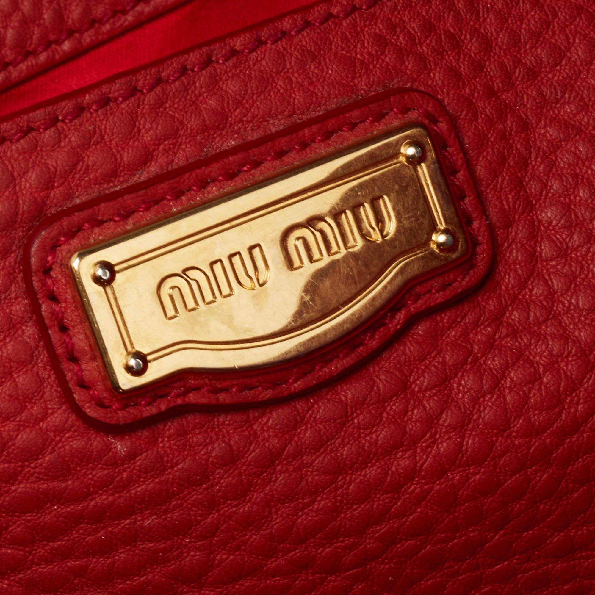 Miu Miu Red Leather Shopper Tote For Sale 5