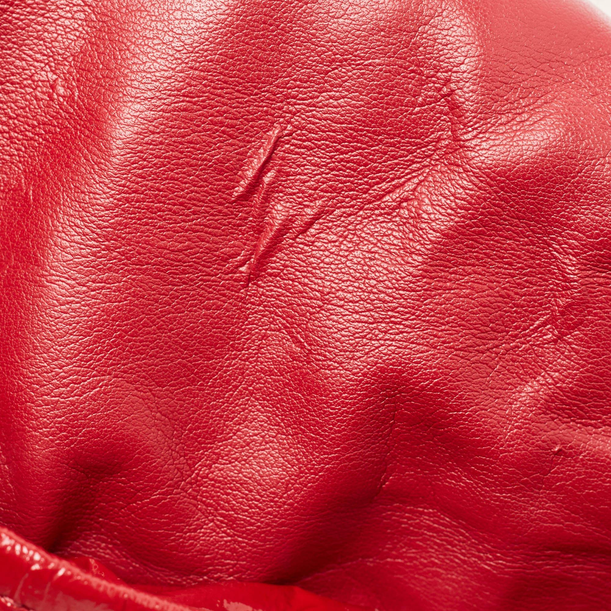 Miu Miu Red Matelassé Patent Leather Coffer Shoulder Bag For Sale 7