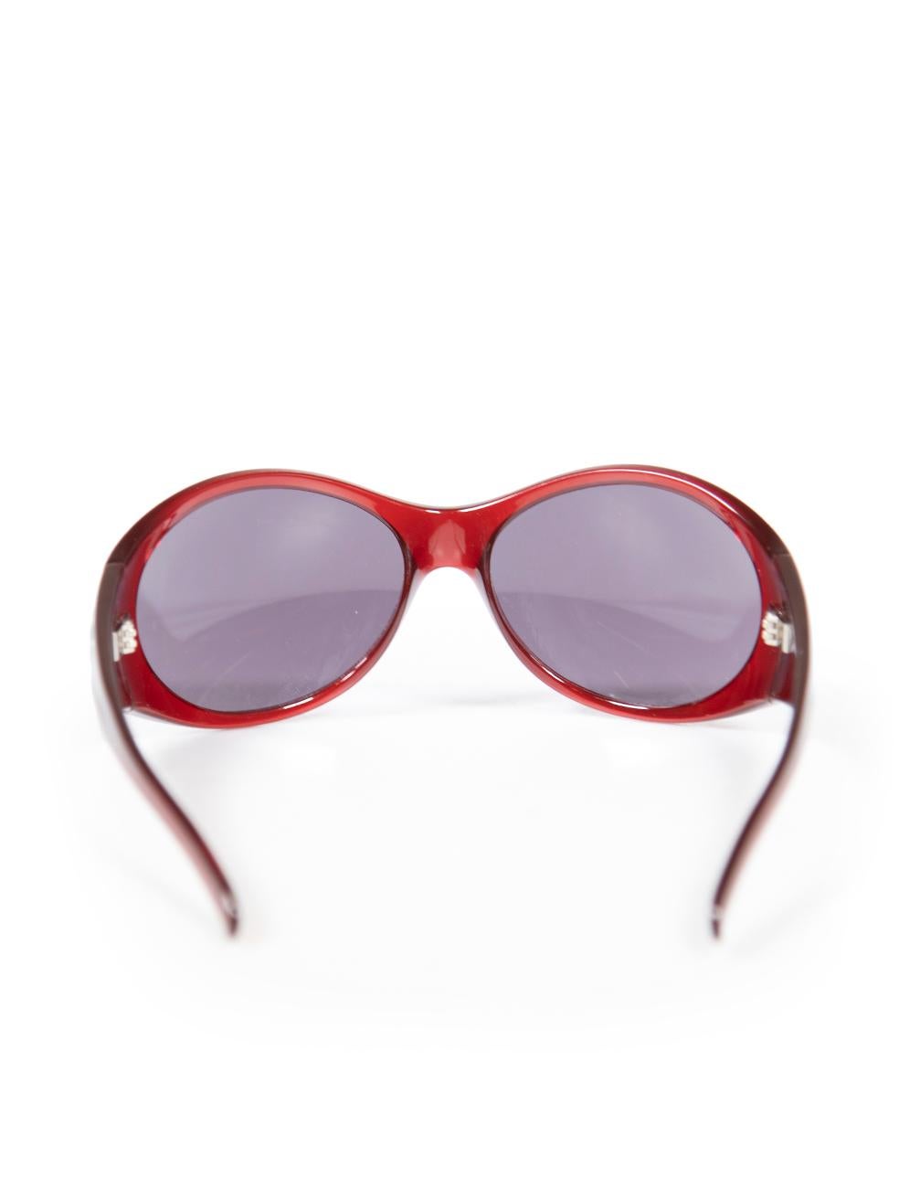 Miu Miu Red Oversized Logo Sunglasses In Excellent Condition In London, GB