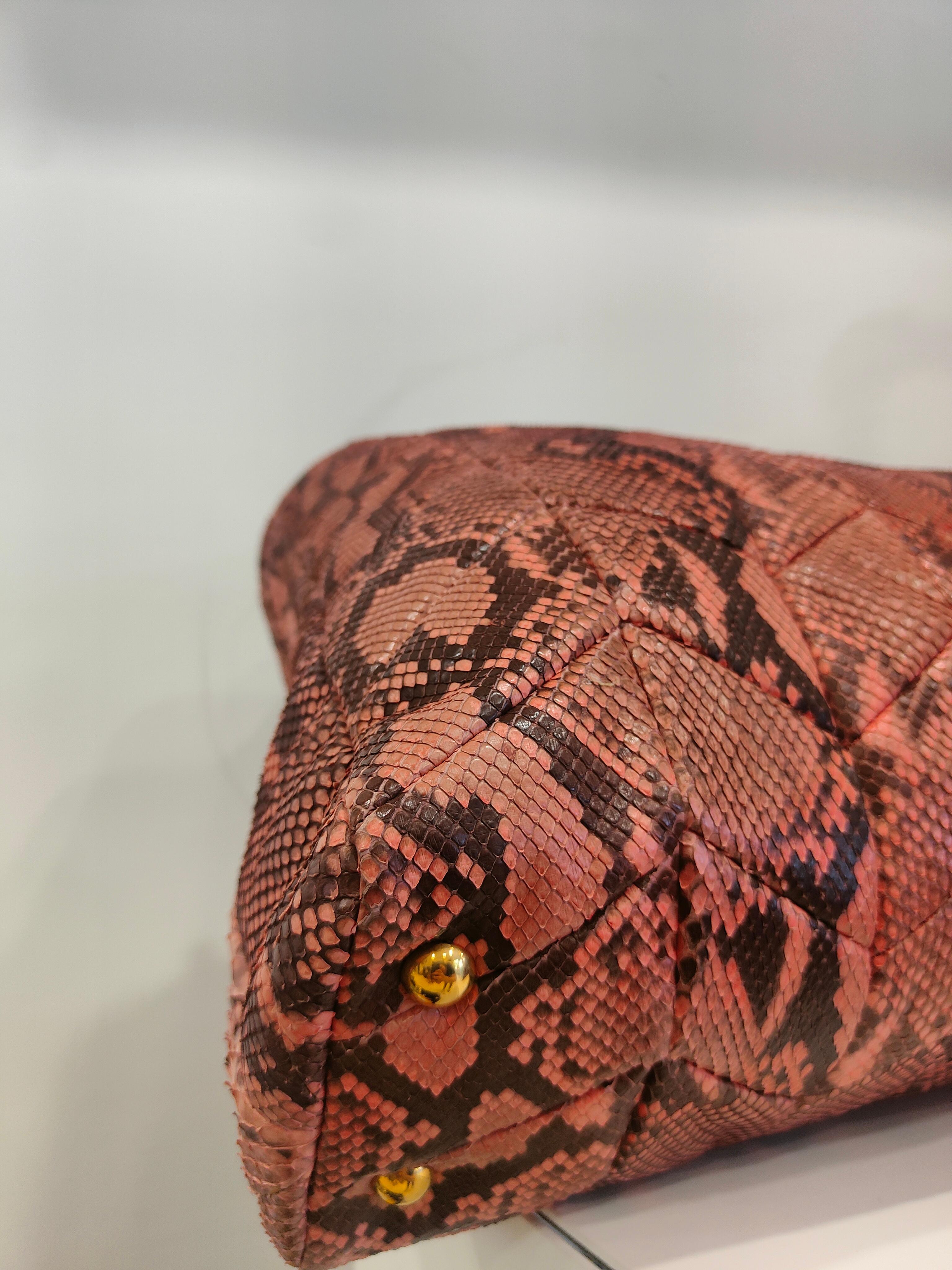 Miu Miu Red Pink python skin Shoulder handlebag NWOT In New Condition In Capri, IT