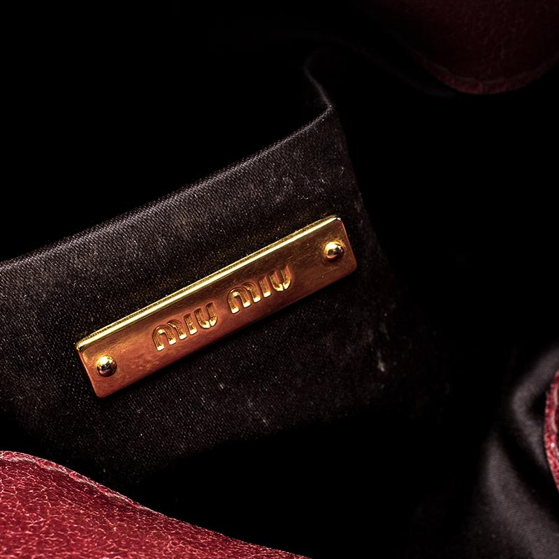 Miu Miu Borsa con manico superiore in pelle Vitello Lux rossa 1