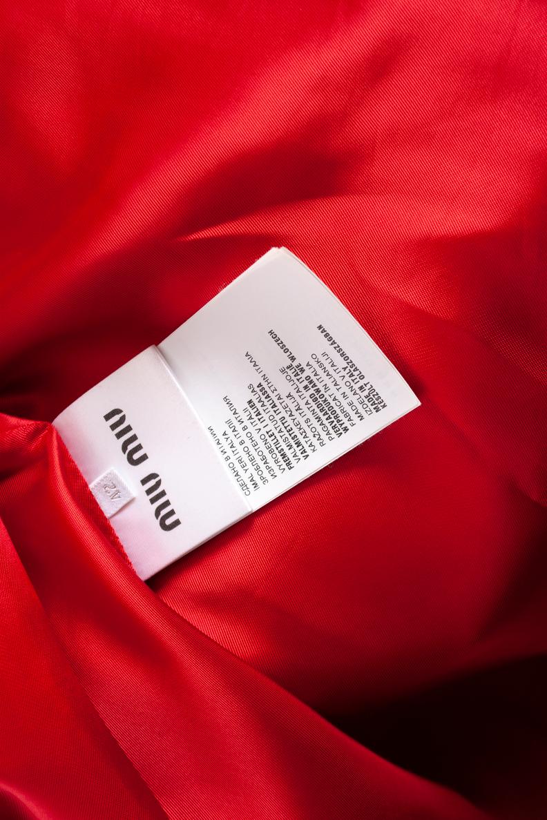 Miu Miu, Cappotto in lana rosso In condizioni ottime in vendita a AMSTERDAM, NL
