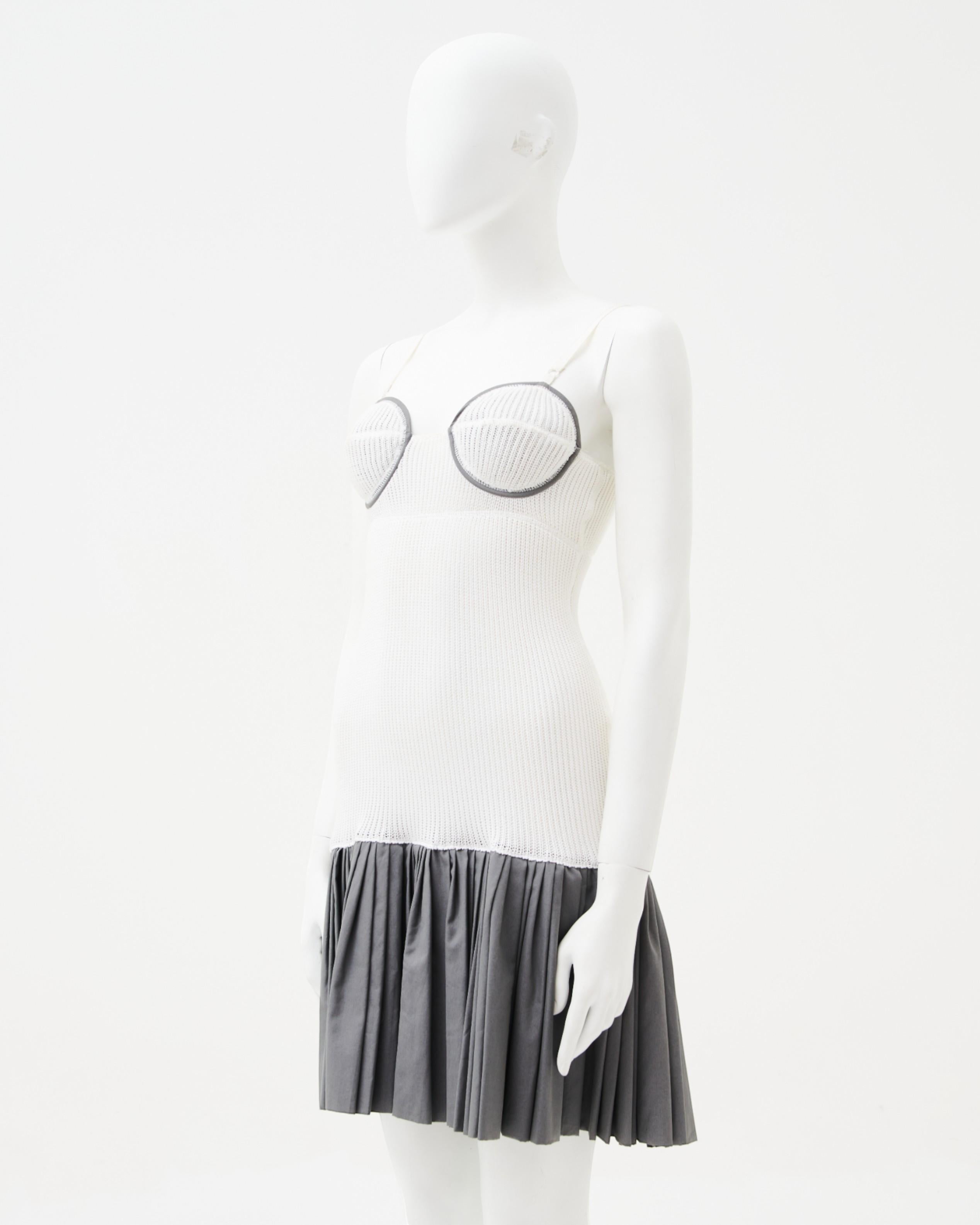 Miu Miu S/S 2003 Sleeveless White Mini Dress Gray en venta