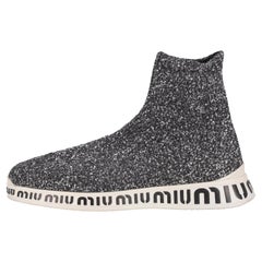 Miu Miu - Chaussettes à logo ornées de paillettes