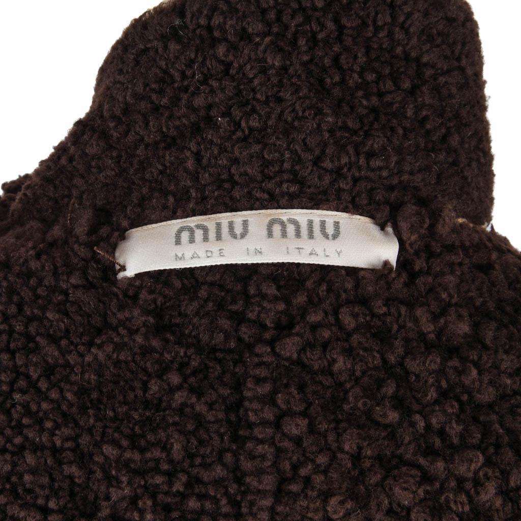 Miu Miu Shearling Vintage Jacket Rich Brown Zip Front  42 / 6 In Good Condition In Miami, FL