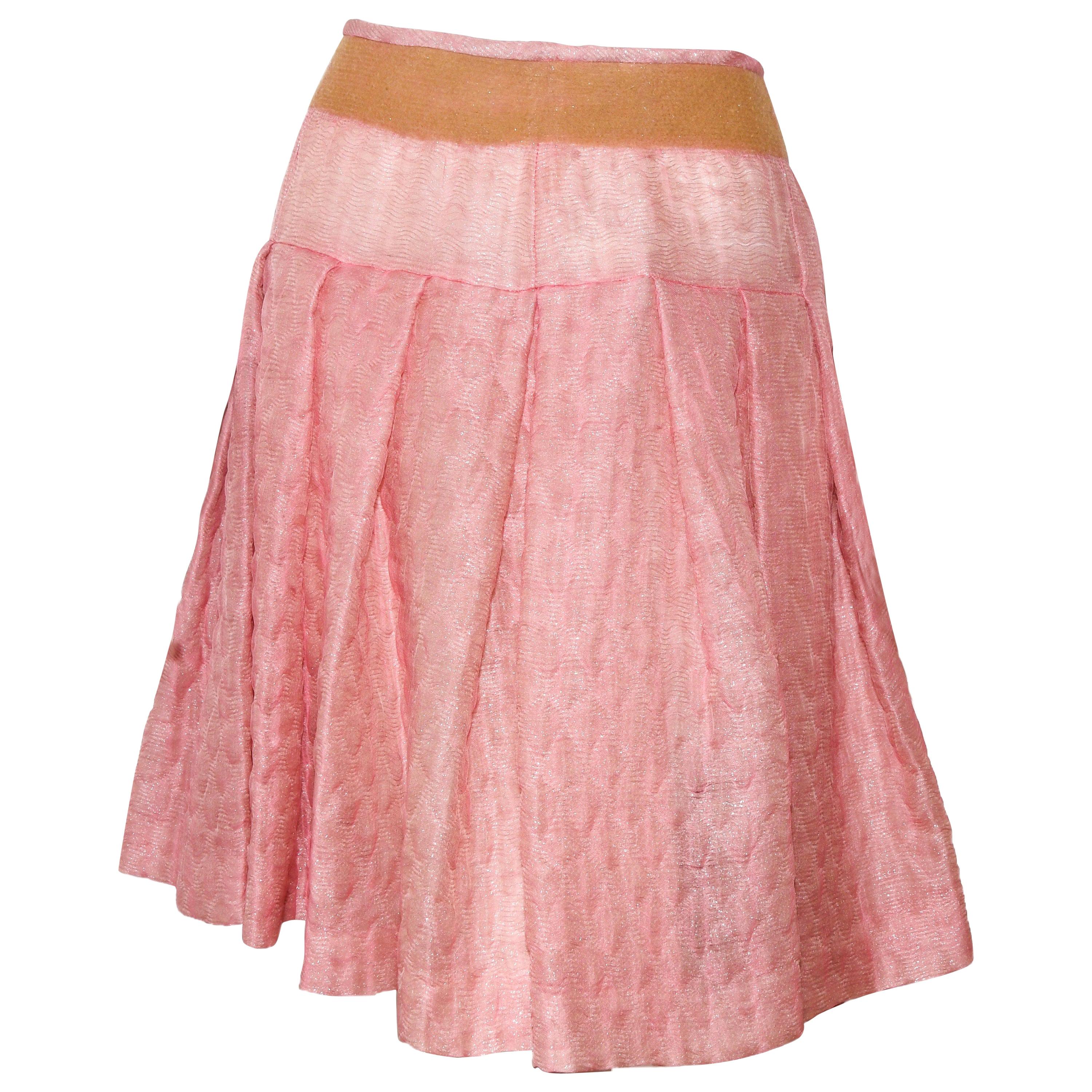 Miu Miu Silk Blend Pink Quilted Skirt Accentuated with Silver Tone Threads   For Sale