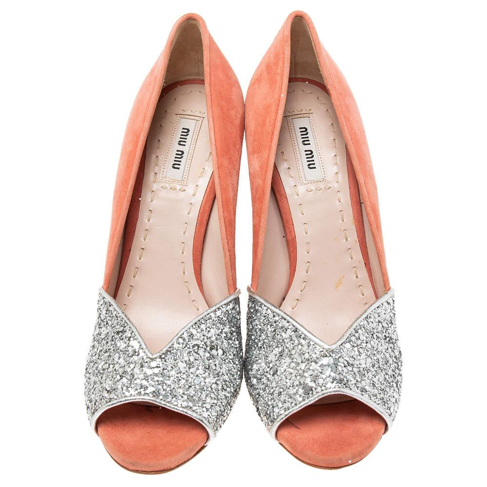 Beige Miu Miu Silver/Coral Pink Coarse Glitter and Suede Peep-Toe Pumps Size 37.5