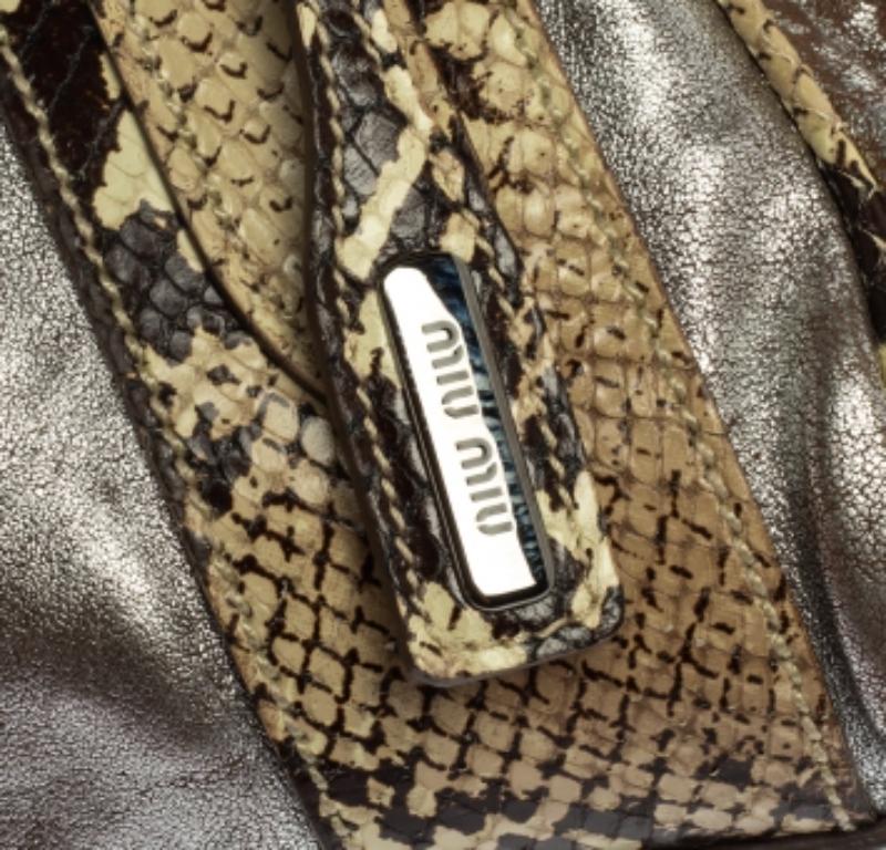 Miu Miu Silver/Cream Leather and Python Zip Satchel For Sale 1