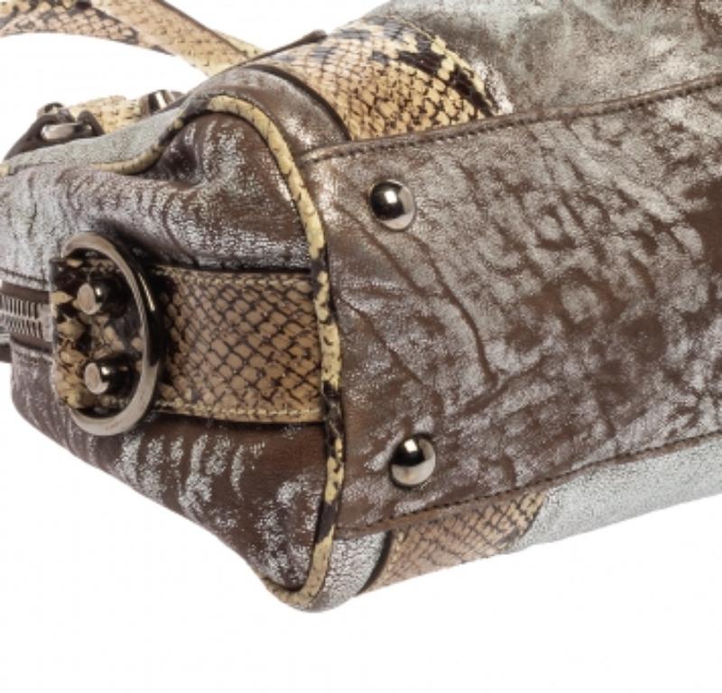 Miu Miu Silver/Cream Leather and Python Zip Satchel For Sale 3