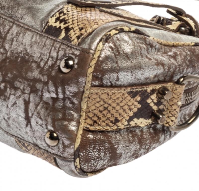 Miu Miu Silver/Cream Leather and Python Zip Satchel For Sale 4