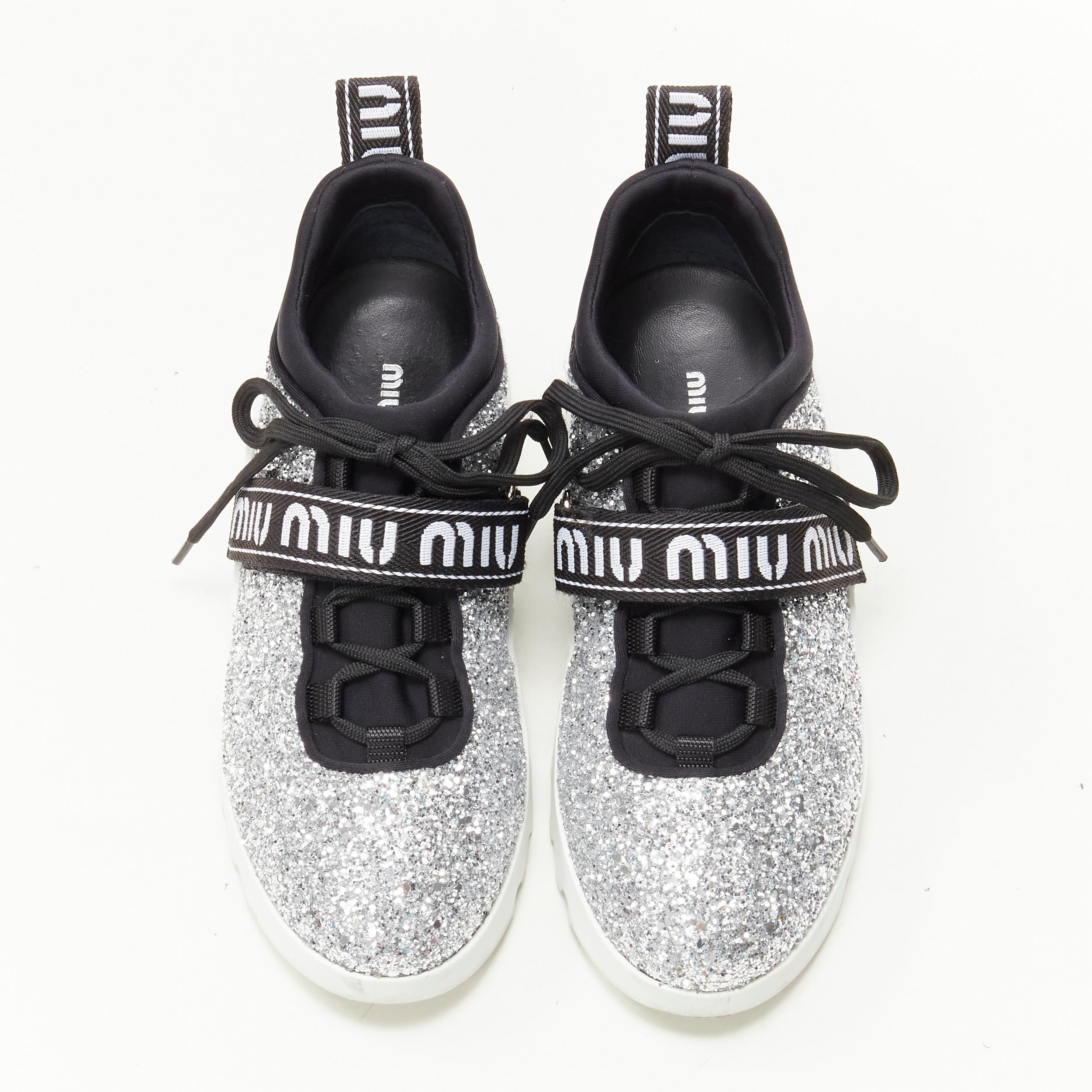 MIU MIU SNEAKERS IN LEATHER White ref.216175 - Joli Closet