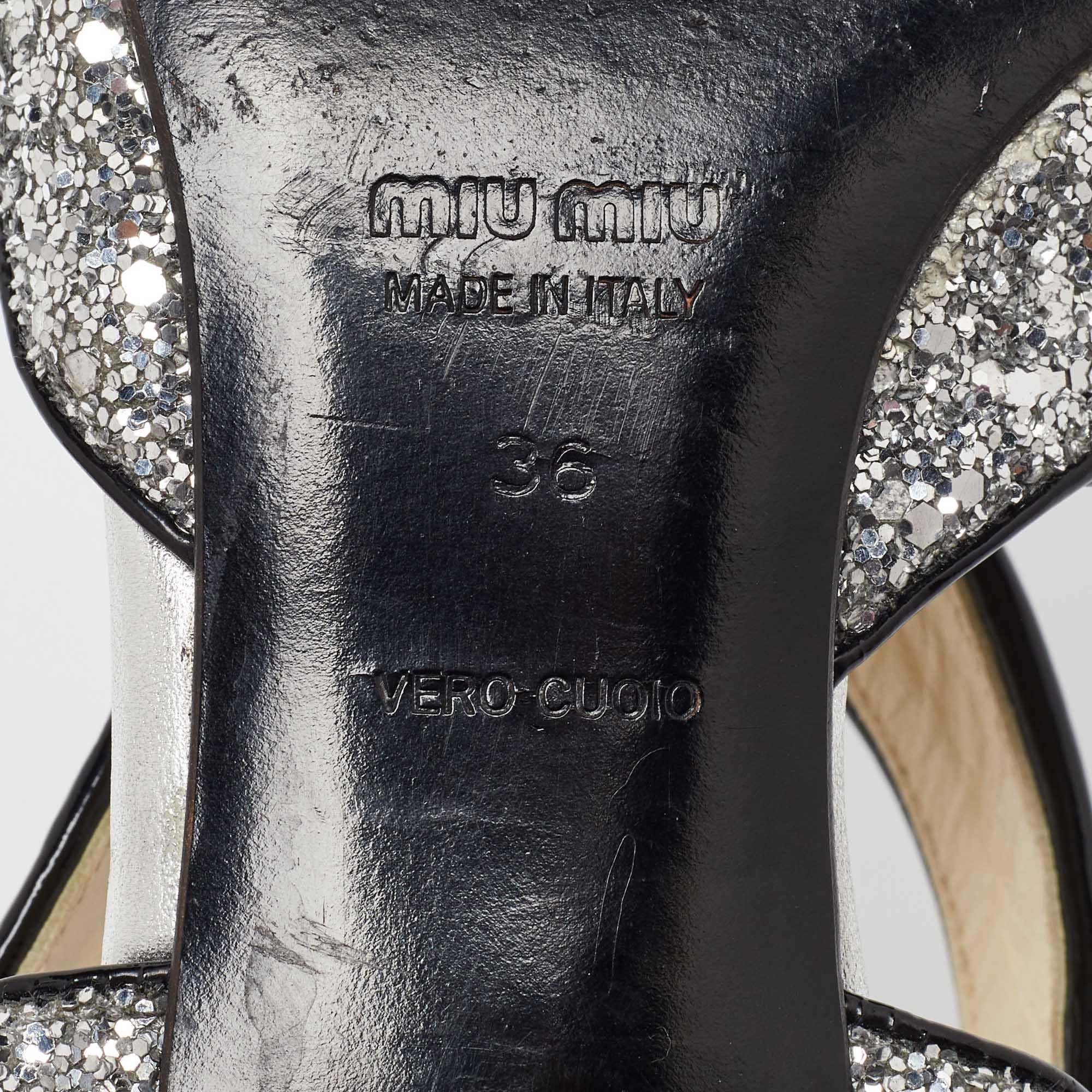 Miu Silber Glitter & Lackleder verschönert Knöchelriemen Sandalen Größe 36 4