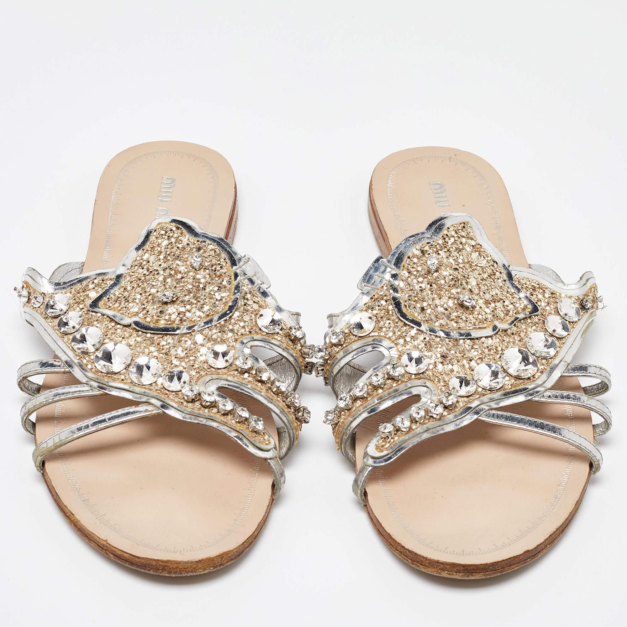 Beige Miu Miu Silver Leather Crystal Embellished Flat Slides Size 37.5 For Sale