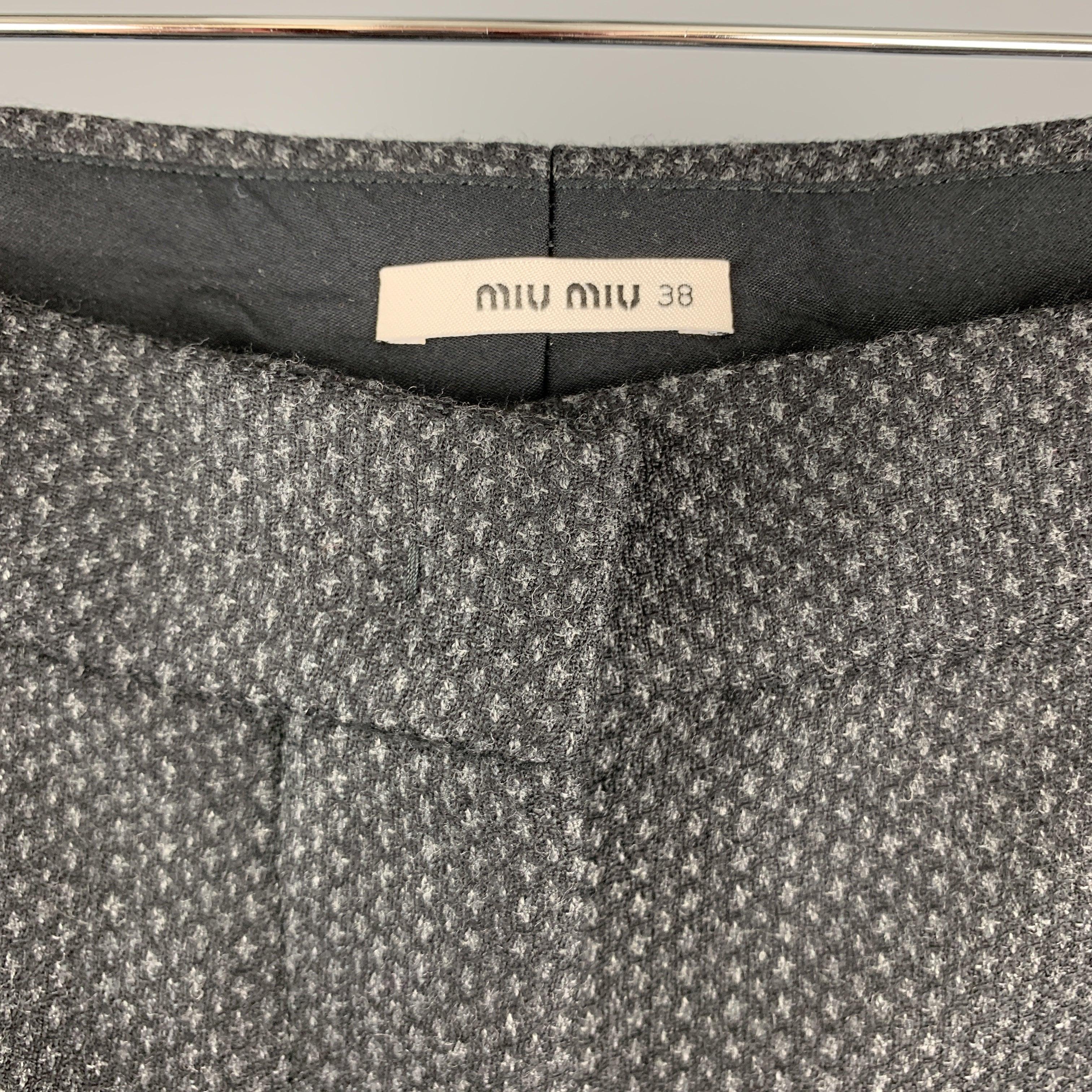 MIU MIU Size 2 Grey Houndstooth Wool Dress Pants In Good Condition For Sale In San Francisco, CA