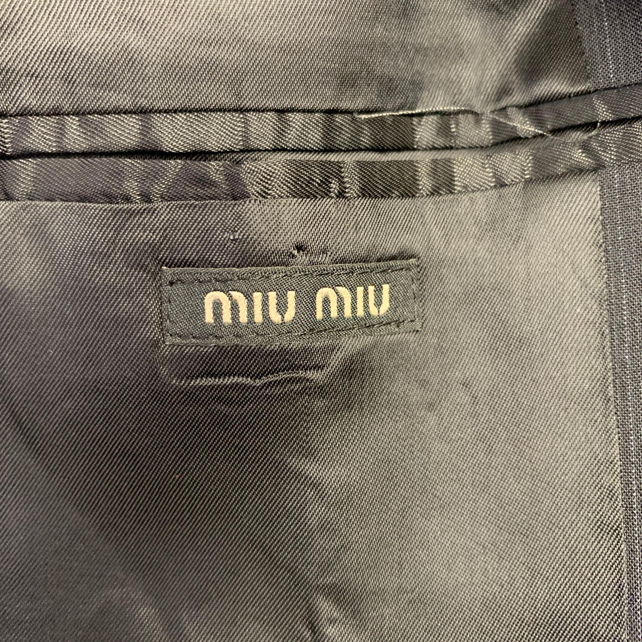 MIU MIU Taglia 38 Abito gessato nero blu in misto lana vergine con risvolto a tacca in vendita 3
