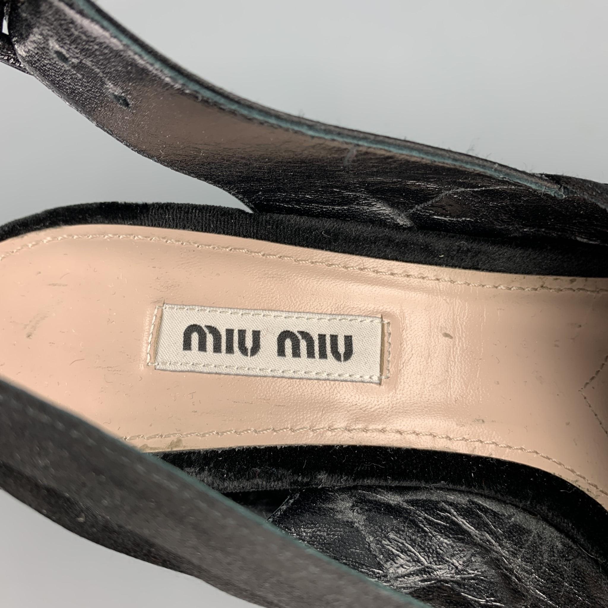 Women's MIU MIU Size 8 Black Satin Chunky Heel Platform Sandals
