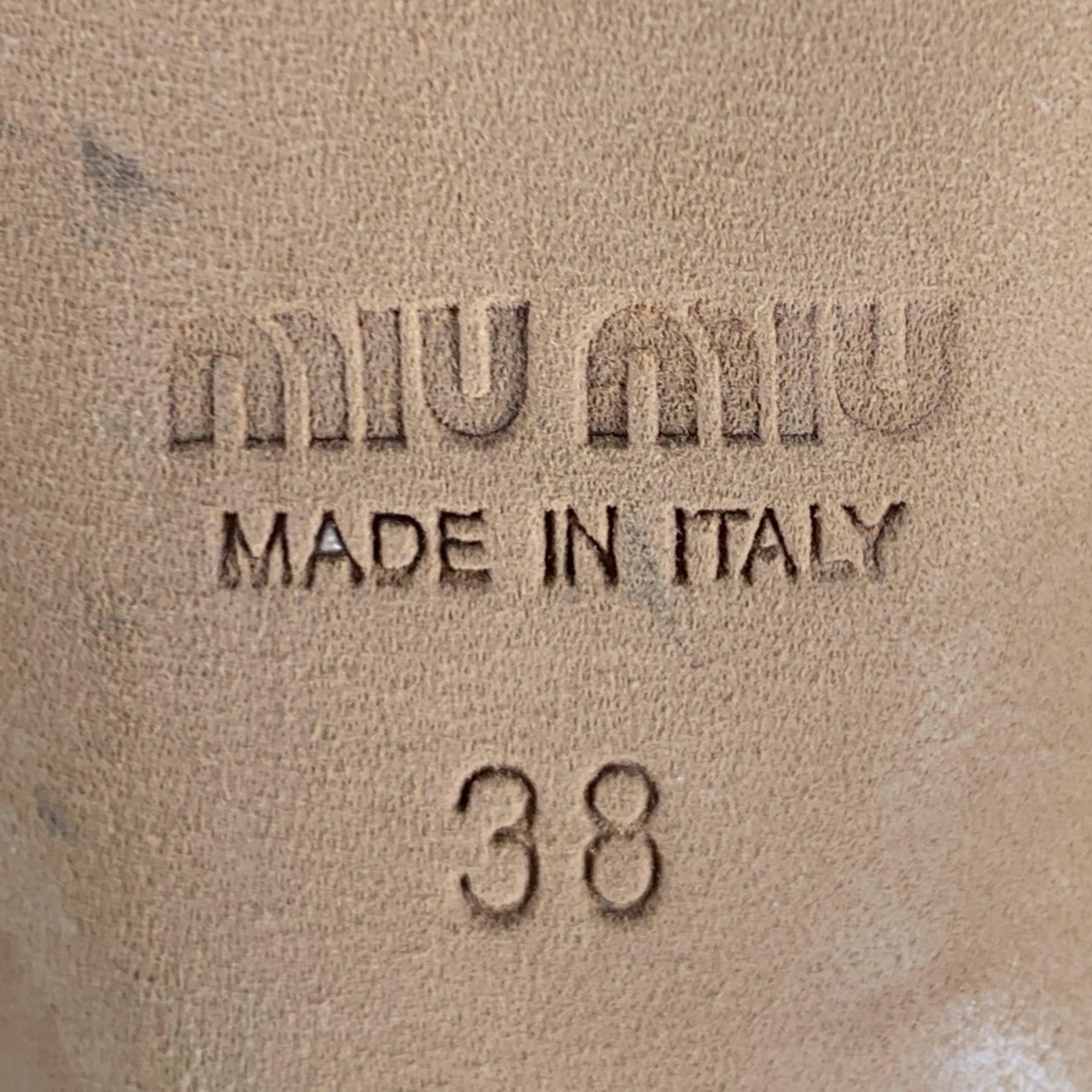 MIU MIU Size 8 Nude Patent Leather Mary Jane Pumps 3