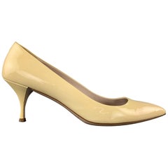 MIU MIU Size 9 Beige Patent Leather Kitten Heel Pumps