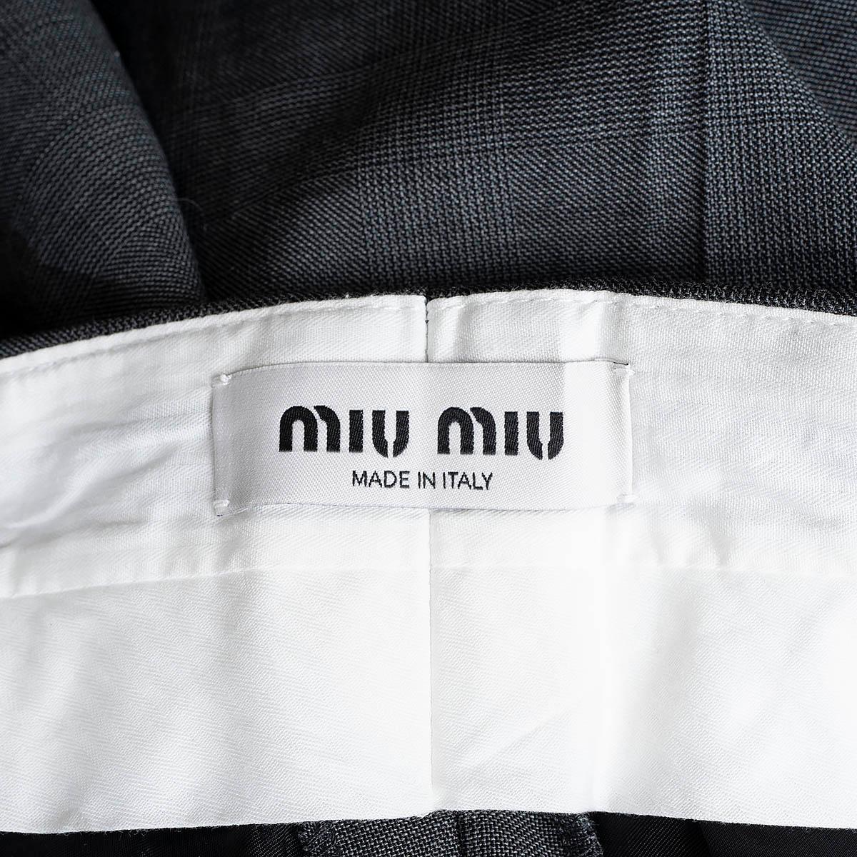 MIU MIU Slate grey wool 2022 BEMUDA Shorts Pants 40 S For Sale 1
