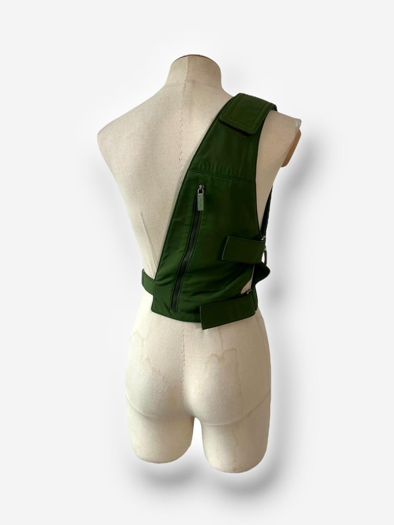 Miu Miu Spring/Summer 1999 Green Chest Rig Bag – Military Green at