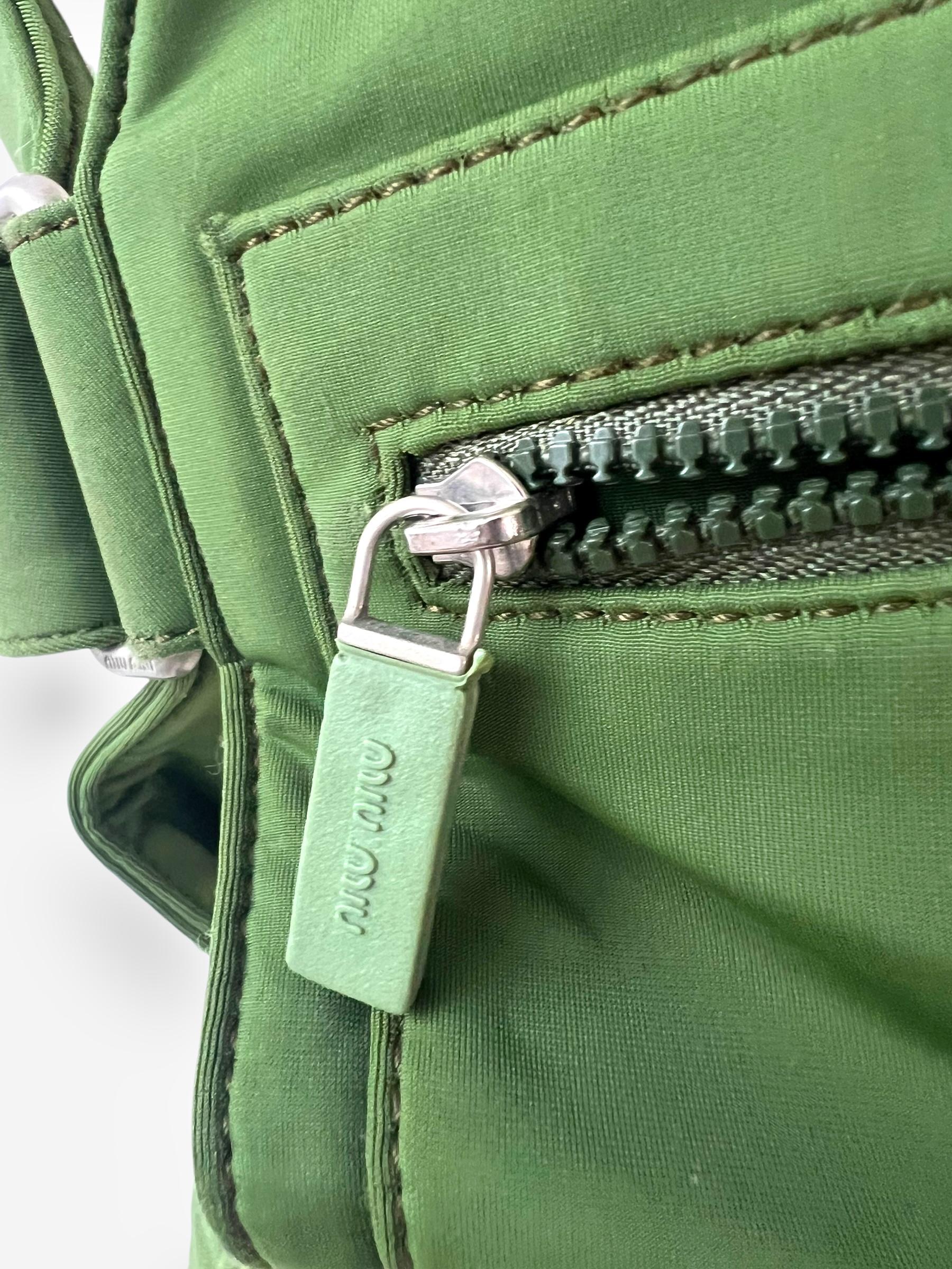 Miu Miu Spring/Summer 1999 Green Chest Rig Bag – Military Green For Sale 1