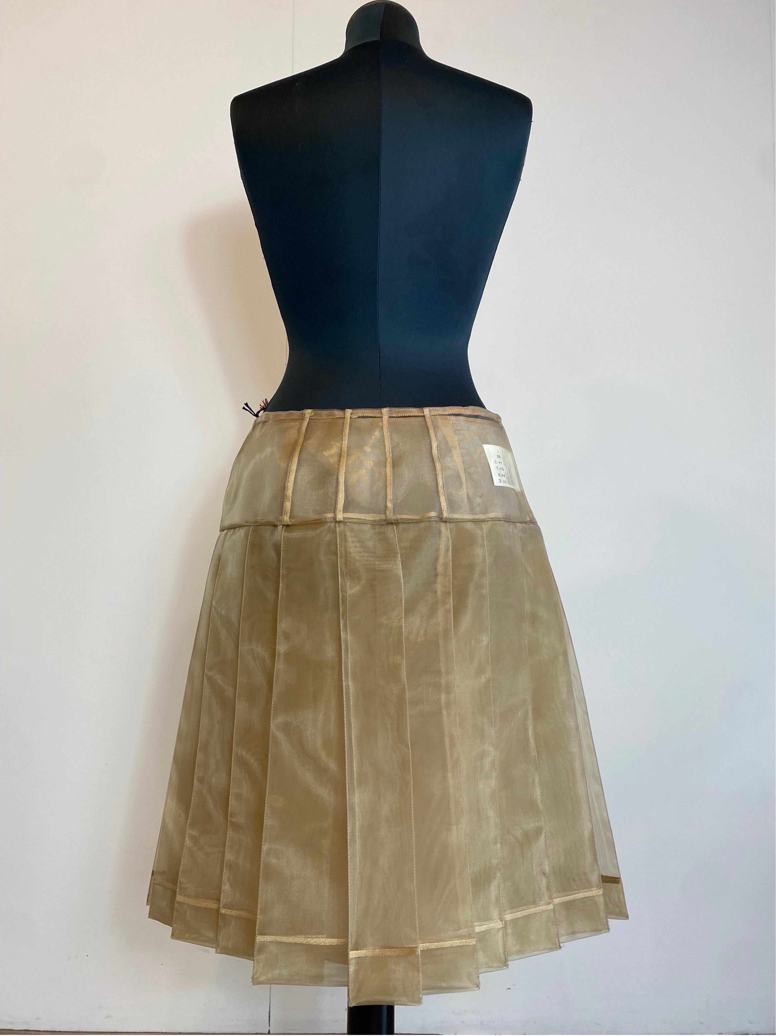 Miu Miu Spring Summer 2000 pleated Beige Skirt For Sale 2
