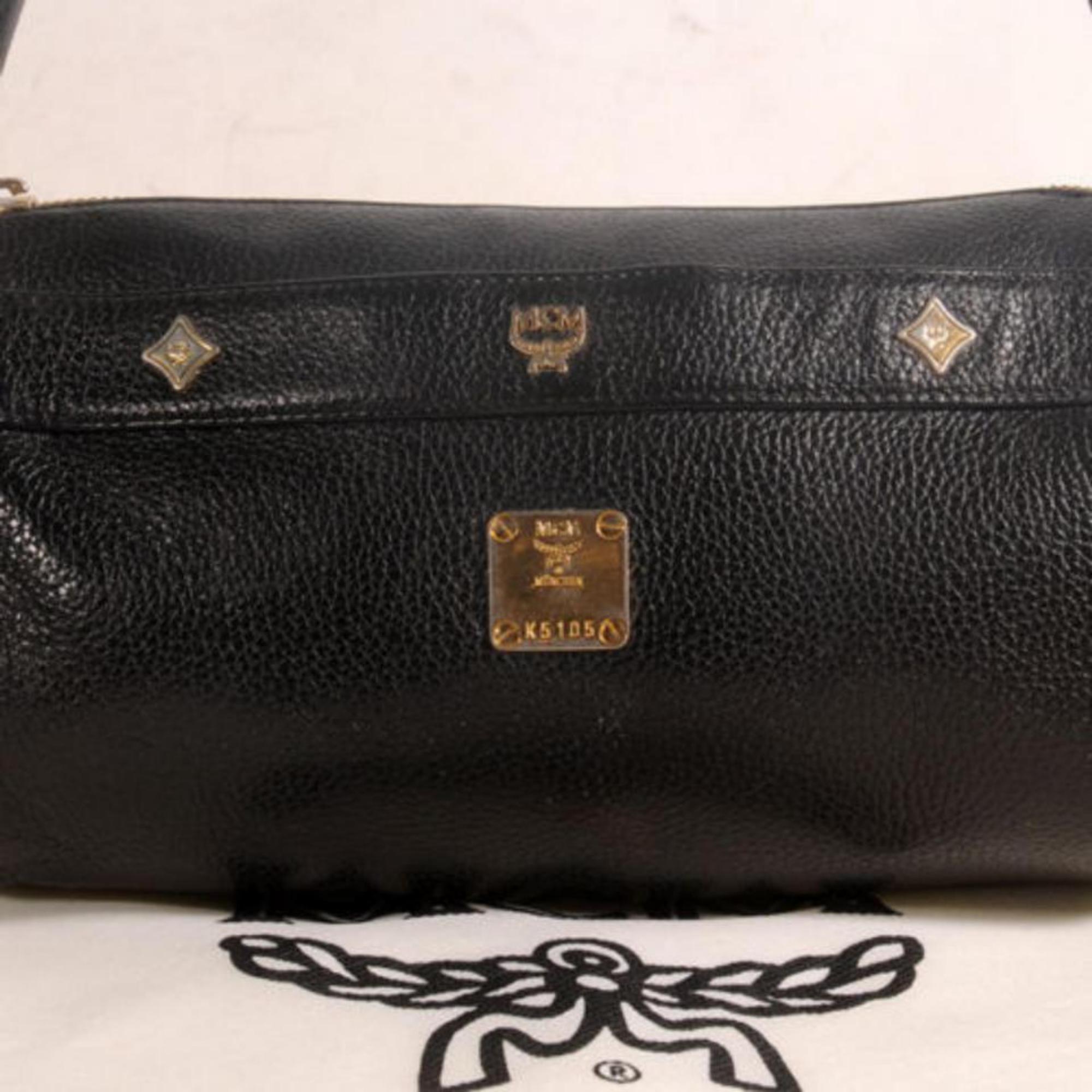VERY GOOD VINTAGE CONDITION
(7/10 or B)
Includes Dust Bag
This item does not come with any extra accessories.
Please review photos for more details.
Color appearance may vary depending on your monitor settings.
SKU : 868837