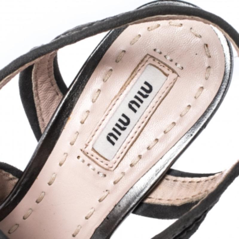 Gray Miu Miu Suede Leather Trim Cross Strap Peep Toe Platform Sandals Size 37.5 For Sale