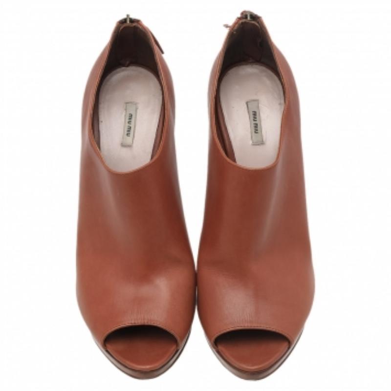 Miu Miu, stivaletti con plateau in pelle Tan Peep Toe Taglia 40 in vendita 2
