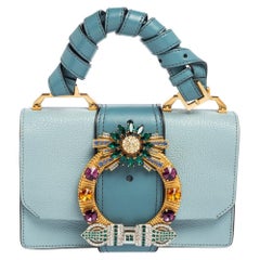 Miu Zweifarbige, blaue, mit Kristall verzierte Ledertasche mit Klappe