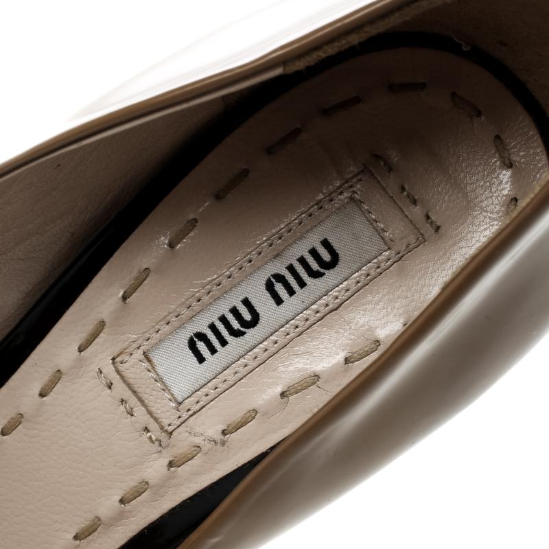 Miu Miu Two Tone Patent Leather Peep Toe Platform Pumps Size 38 2