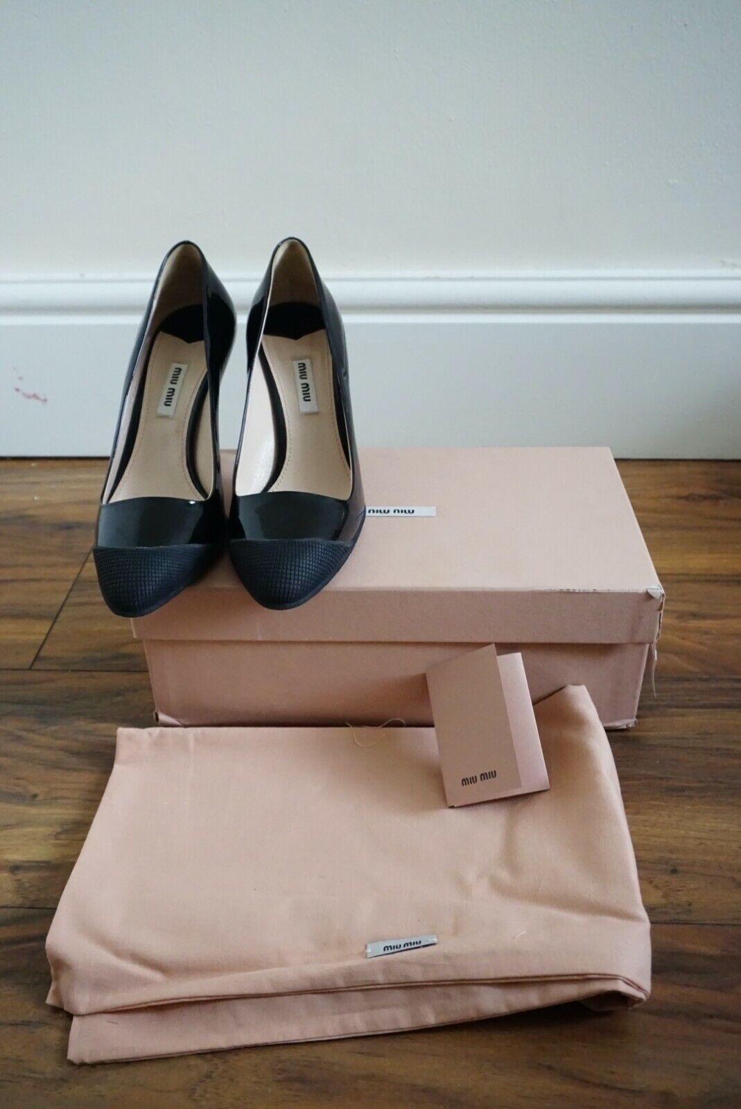 Miu Miu Vernice Patent Leather Pointed Heels Rubber Grip Soles Black 37.5 BNWT In Excellent Condition For Sale In Wokingham, England