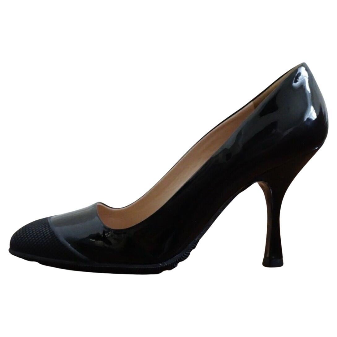 Miu Miu Vernice Patent Leather Pointed Heels Rubber Grip Soles Black 37.5 BNWT For Sale