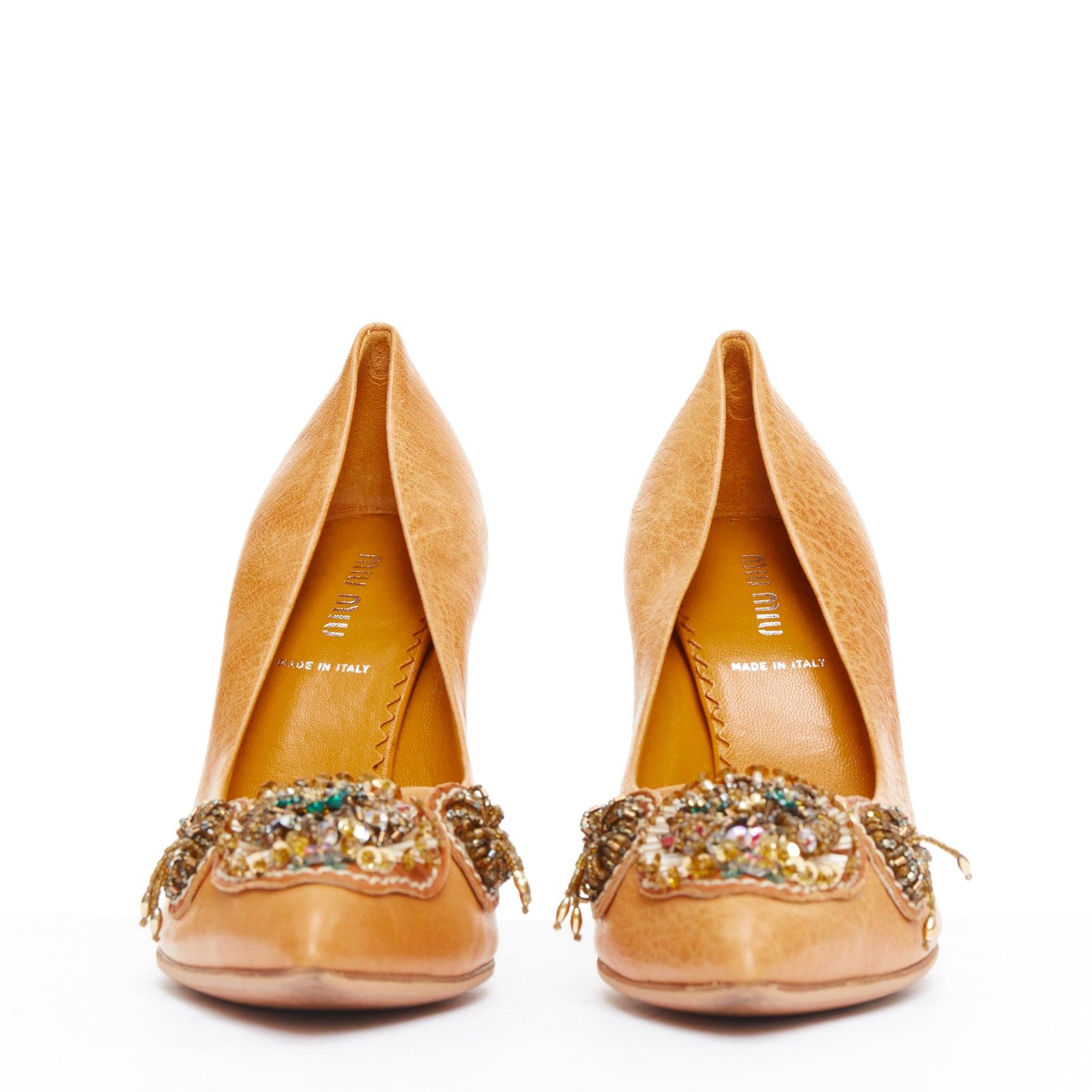 MIU MIU Vintage tan nude bead embellished kitten pumps EU36.5 In Good Condition In Hong Kong, NT