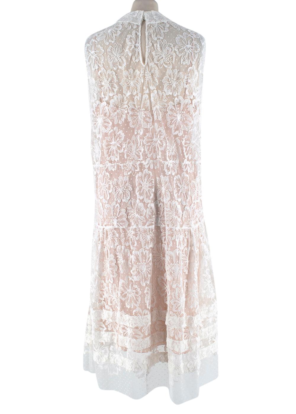 white lace sleeveless dress