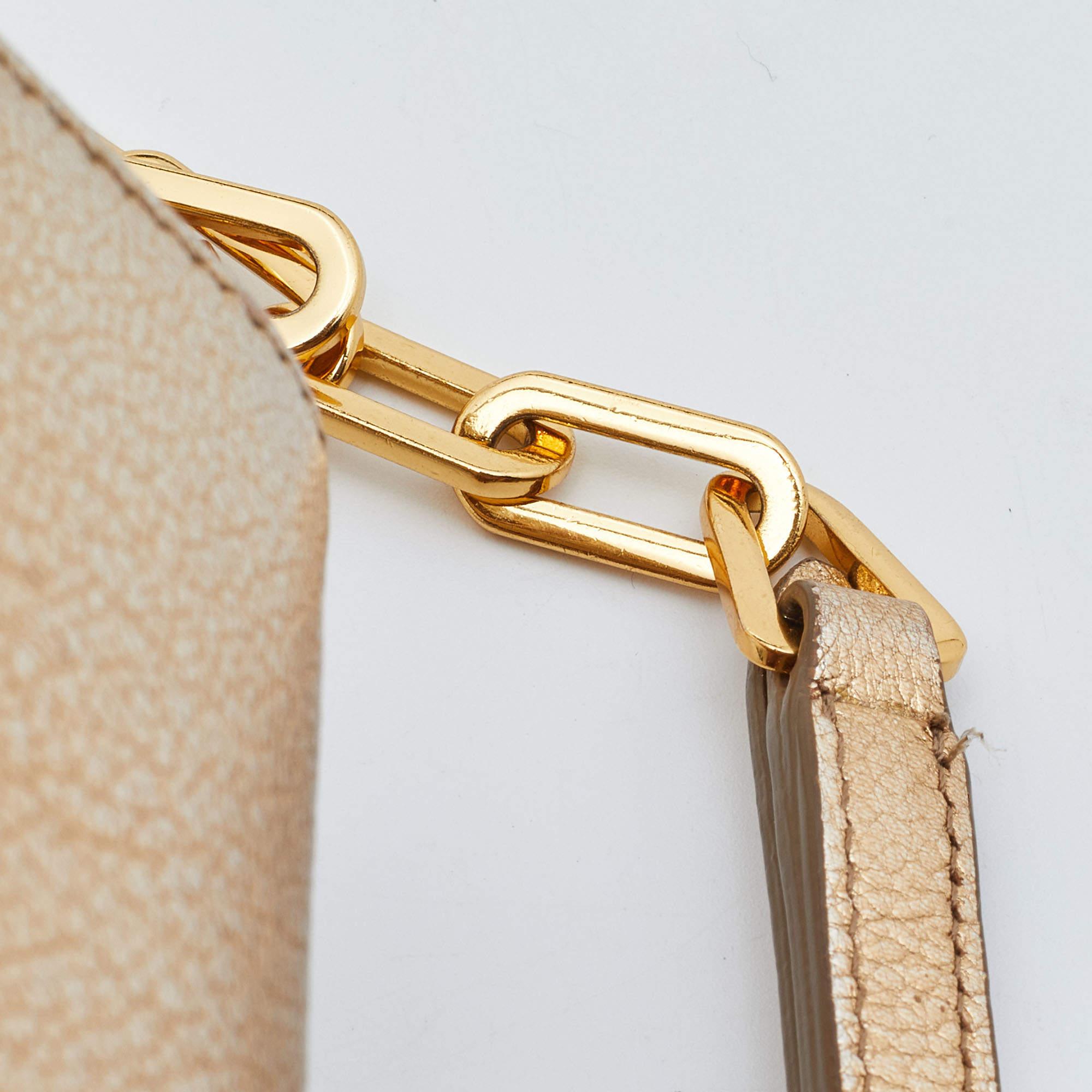 Miu Miu White/Gold Leather Flap Wallet On Chain 5