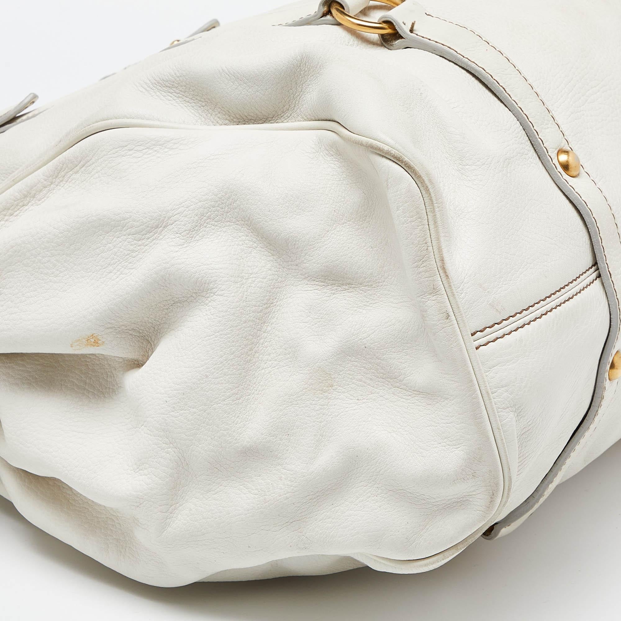 Miu Miu White Leather Fold Over Bow Bag For Sale 7