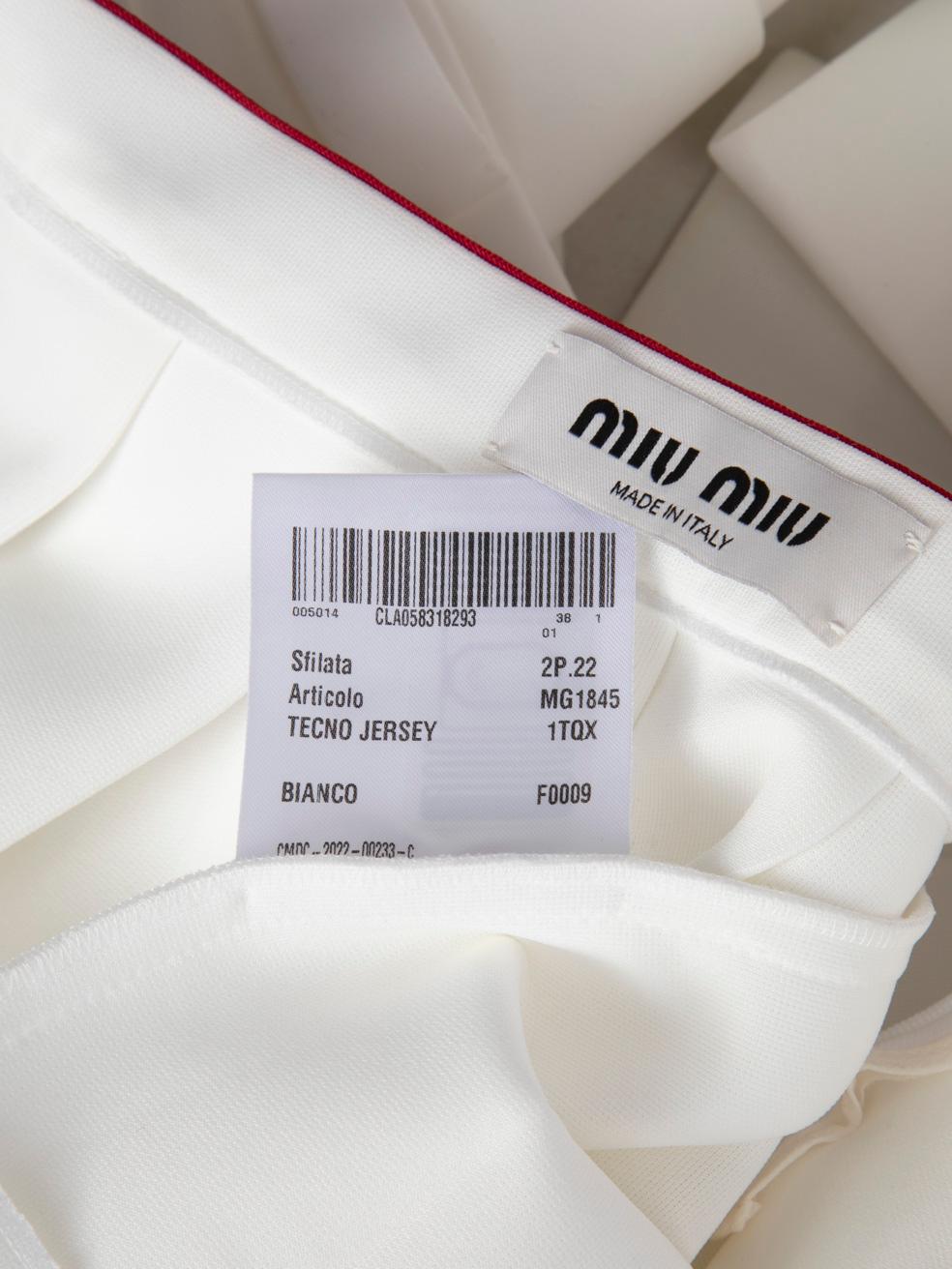 Miu Miu Falda Microplisada Blanca Talla XS en venta 1
