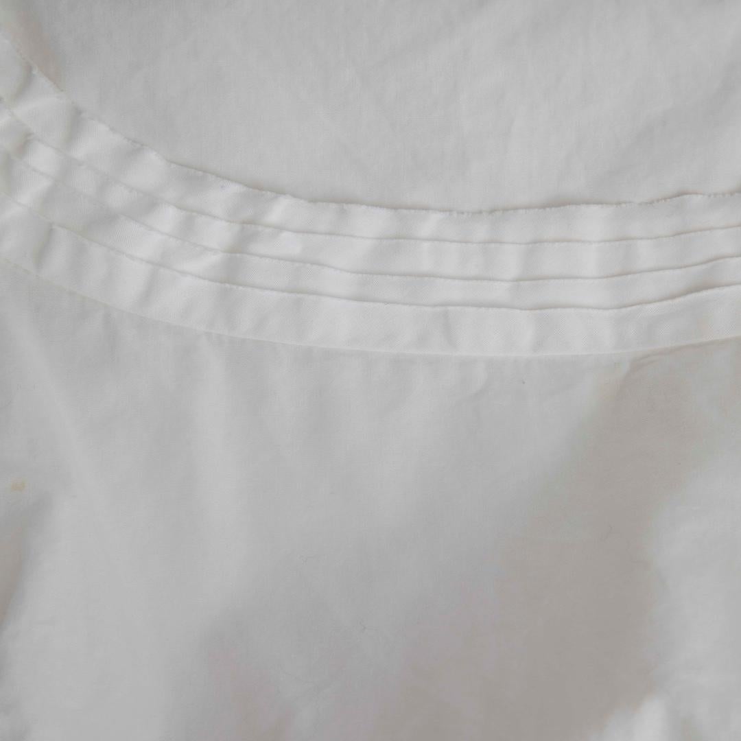 Blanc Miu Miu White Sleeveless Flared Knee Length Dress Size L (Robe évasée sans manches au niveau du genou) en vente