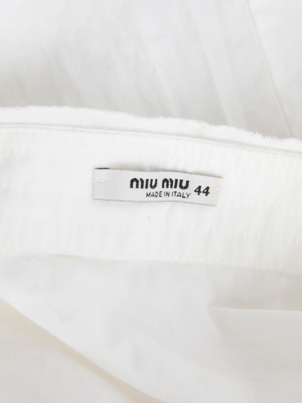 Miu Miu White Sleeveless Flared Knee Length Dress Size L (Robe évasée sans manches au niveau du genou) en vente 4