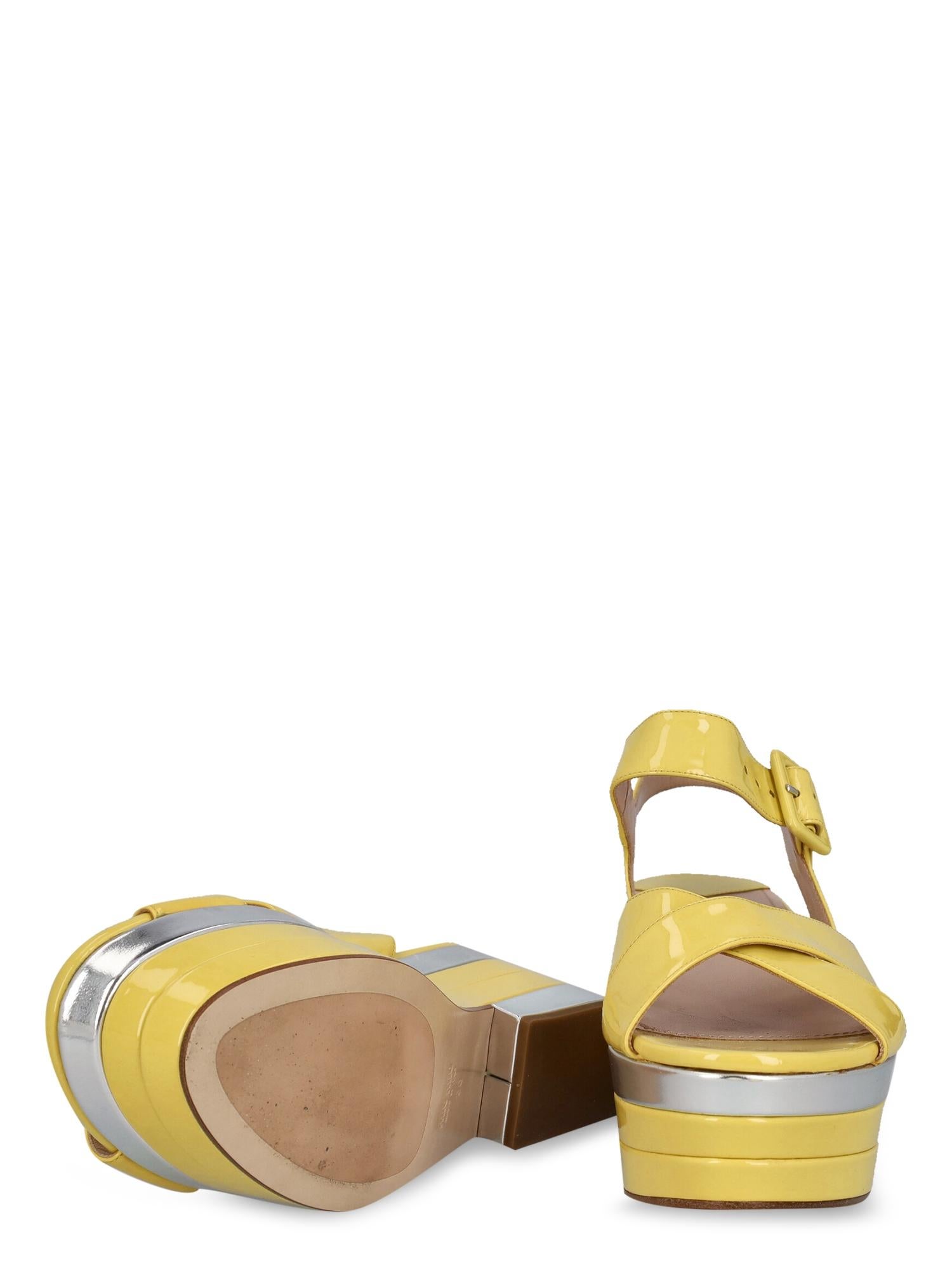 Miu Miu Women Sandals Silver, Yellow Leather EU 36 In Good Condition For Sale In Milan, IT