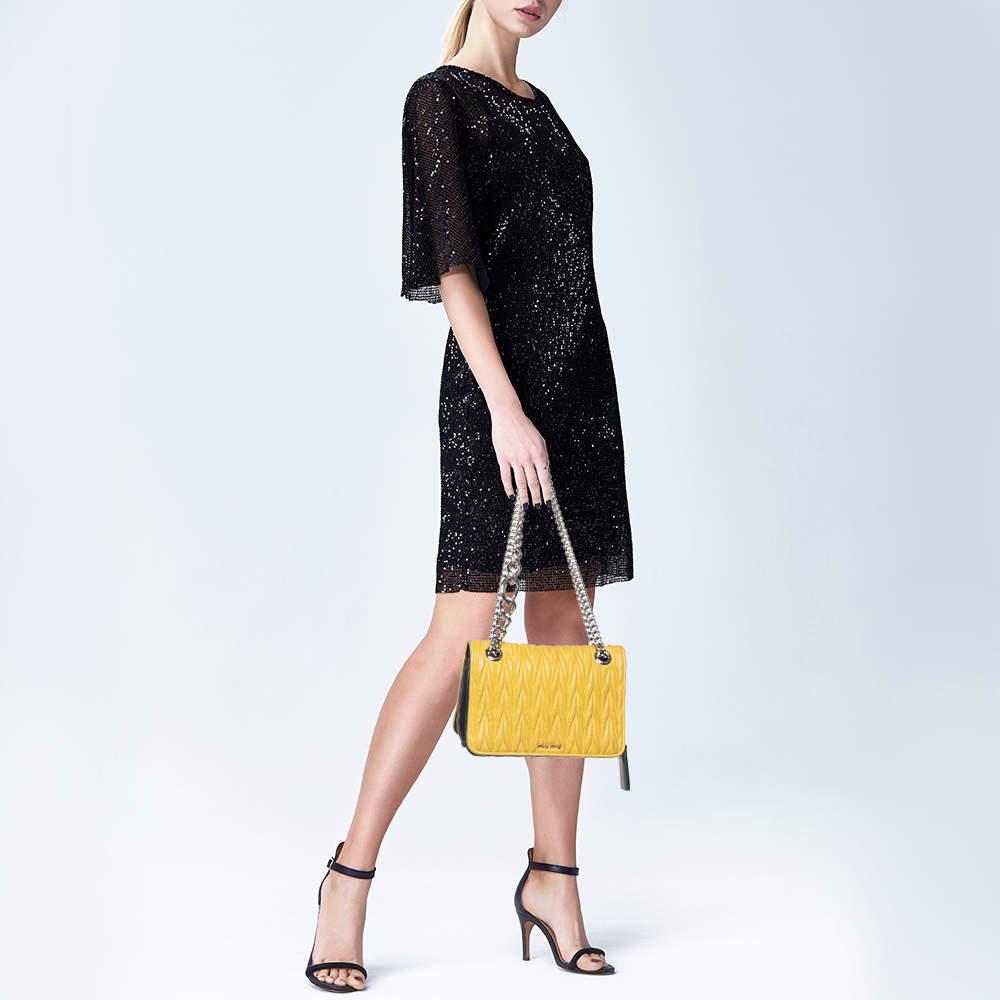 If you are looking for something that reflects chic and luxury then this Miu Miu bag is a perfect choice. Crafted from premium materials it can be conveniently carried around and its interior is spaciously sized to house your belongings with ease.